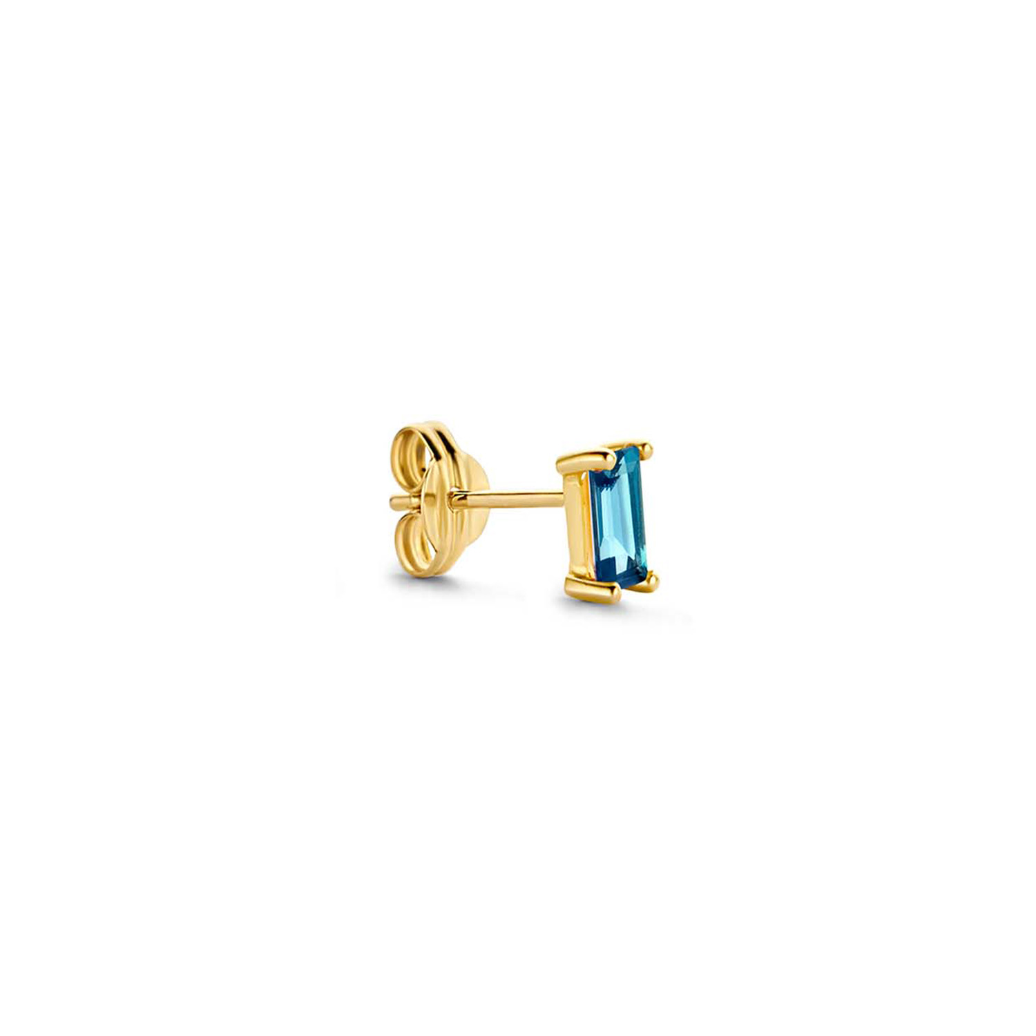 Medina Topaz Single Stud
De Jackie Medina Topaz Single Stud is gemaakt van 14K goud en bevat een blauwe topaas. Deze edelsteen staat bekend om haar positieve werking op de gezondheid. Een sprankelende toevoeging aan jouw earparty!

Fijne 14 karaats sieraden, waarbij layering en stacking centraal staan: Jackie! Elk ontwerp is tijdloos en verfijnd, handgemaakt met echt vakmanschap. Voor de collectie van Jackie heb ik mij laten inspireren door vrouwen in de meest bruisende steden van de wereld. Voor sieraden is slechts één regel van toepassing: ‘more=more’. Creëer de mooiste combinaties! Drie colliers, twee armbanden en zes ringen aan één hand, zijn geen uitzondering.

Specificaties
- Enkele oorsteker
- Materiaal: 14 Karaat - Geelgoud - 585
- Afmeting: 5 x 3mm
- Artikelnummer: JKS22.158
