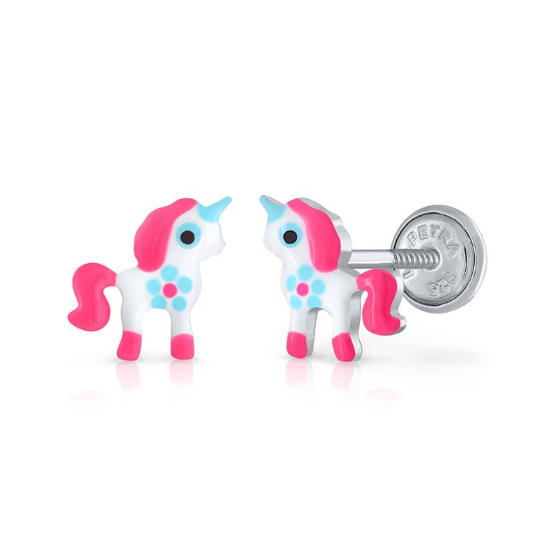 Wat zien deze eenhoors van Lapetra er lief uit hé? Dat komt vast door de grote ogen en de mooie kleurtjes! De oorknopjes zijn gemaakt van 925 sterling zilver en gekleurd emaille. Uniek aan de oorbellen is de handige schroefsluiting. Stralen ze binnenkort in jouw oren?

Lapetra kindersieraden
Lapetra is het nieuwste handgemaakte, zilver gerhodineerde sieradenmerk voor jonge meiden. De opvallende oorknopjes met unieke designs zijn voorzien van een schroefsluiting; deze draait stevig vast. Hierdoor verliezen ze de oorknopjes niet en kunnen ze deze zelfs comfortabel inhouden bij het slapen. Bij alle sieraden ontvang je een metalen blikje: een feestje om te geven én te krijgen!