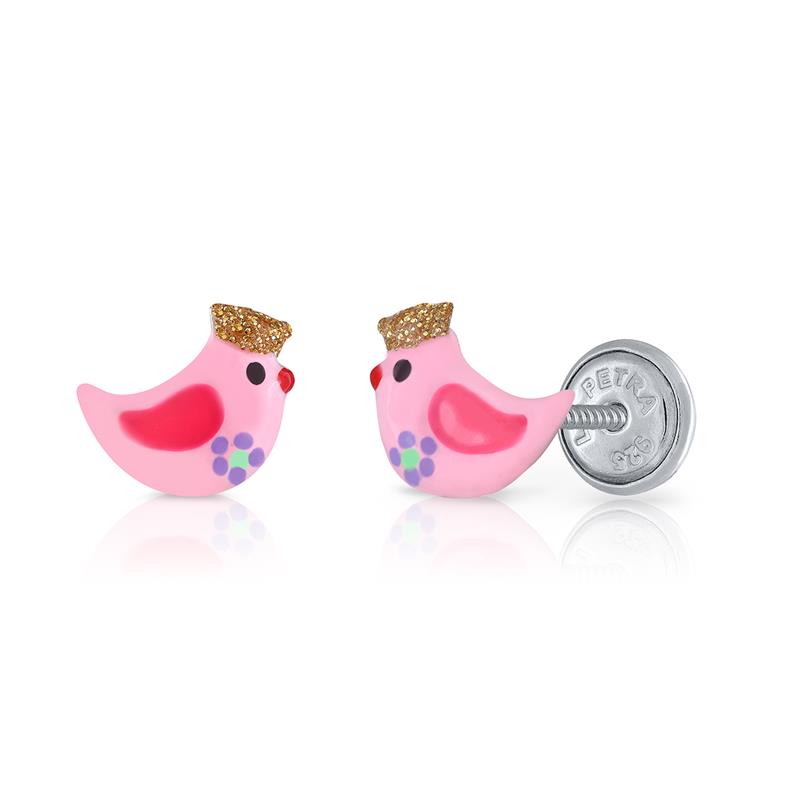 Vind jij deze vogeltjes van Lapetra ook zo schattig? De oorknopjes zijn gemaakt van 925 sterling zilver en emaille. De schroefsluiting is super handig en je kan ze zelfs met slapen inhouden. Ideaal!

Lapetra kindersieraden
Lapetra is het nieuwste handgemaakte, zilver gerhodineerde sieradenmerk voor jonge meiden. De opvallende oorknopjes met unieke designs zijn voorzien van een schroefsluiting; deze draait stevig vast. Hierdoor verliezen ze de oorknopjes niet en kunnen ze deze zelfs comfortabel inhouden bij het slapen. Bij alle sieraden ontvang je een metalen blikje: een feestje om te geven én te krijgen!

Specificaties
  - LPOS0088
  - Oorknopjes
  - 925 sterling zilver
  - Lengte: 0,5 x 0,5 cm