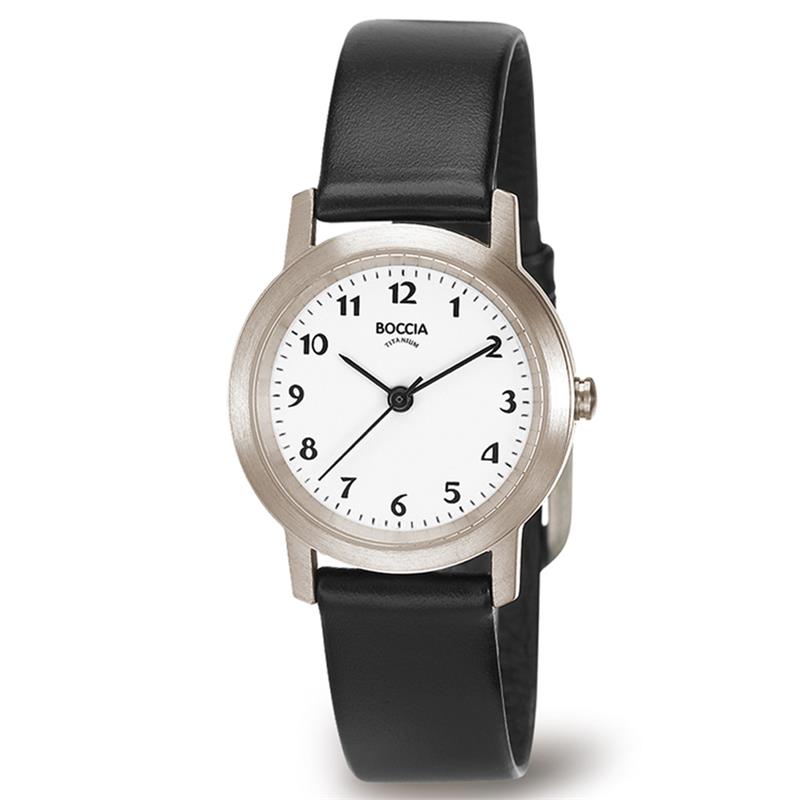 Boccia Titanium 3291-01
Dit Boccia Titanium dameshorloge heeft een titanium kast. Het horloge heeft een kastdiameter van 29 mm en mineraalglas. De band van het horloge is van leer. Of je nu sportief of chique gekleed gaat, dit horloge past bij elke outfit en iedere gelegenheid. 

HET MERK
Boccia Titanium: de specialist in het edelmetaal titanium � horloges en sieraden van puur (99,7%) titanium. Titanium heeft een hoog draagcomfort: het is licht in gewicht, huidvriendelijk en neemt de temperatuur van de huid snel aan. 

SPECIFICATIES
- Mineraalglas
- Ronde titanium horlogekast, � 29 mm
- Zwart lederen horlogeband
- Witte wijzerplaat
- 5 ATM

