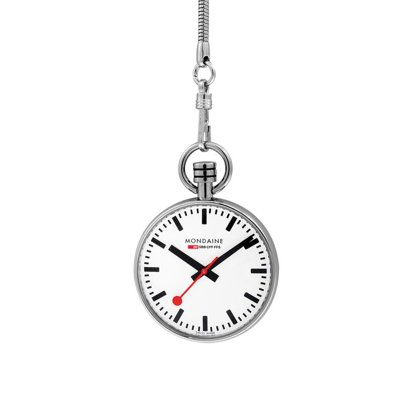Mondaine M660.30316.11SBB Evo Pocket Zakhorloge - Staal - 43mm
Dit unieke Mondaine zakhorloge met nummer: M660.30316.11SBB uit de Evo serie heeft een elegant uiterlijk. Op de witte wijzerplaat is de uursaanduiding met strepen duidelijk zichtbaar en als blikvanger draait de rode secondewijzer sierlijk in het rond, net als de wel bekende stationsklok. Aan het stalen ronde kastje zit een zilverkleurige stalen ketting. Het horloge is Swiss Made, heeft een mineraalglas, een doorsnee van 43mm en is 3ATM. 

Het Merk:
The Official Swiss Railway Watch. Gebaseerd op de officiële stationsklok van de Zwitserse spoorwegen, is 30 jaar geleden de horlogelijn onder het merk Mondaine opgezet. Zwitserse kwaliteitsuurwerken, net zo punctueel als de Zwitserse treinen. Een echte design klassieker met een unieke wijzerplaat en de wereldberoemde rode secondewijzer met bolletje. Herkenbaar uit duizenden.

Specificaties:
- Mineraalglas
- Wittee wijzerplaat
- Stalen Ketting
- Swiss Made
- 3ATM (Regen- & spatwaterdicht)
- Ø 43mm