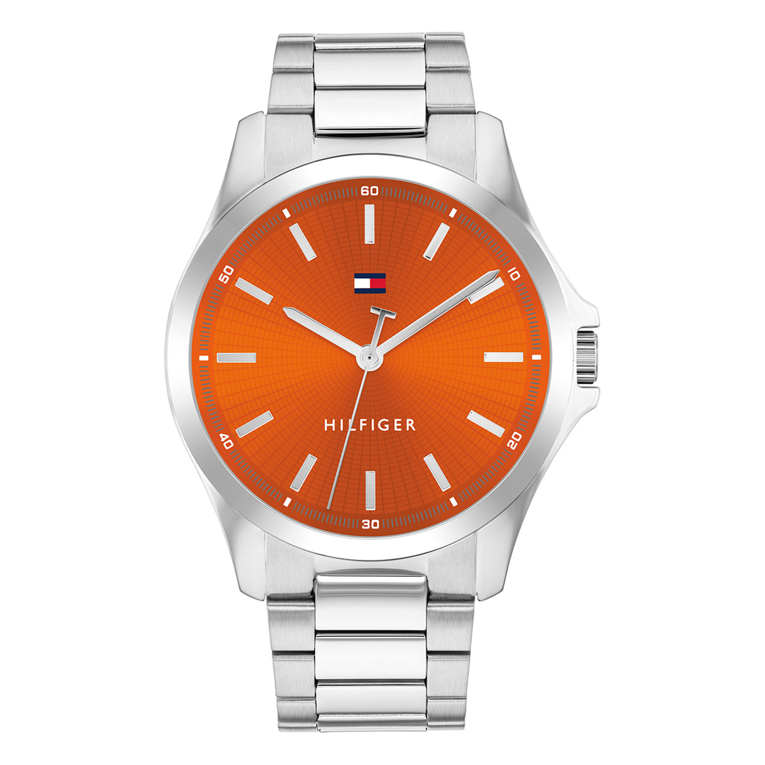 Tommy Hilfiger TH1710678 Horloge Heren Staal Zilverkleurig 43mm
Dit specifieke horloge van Tommy Hilfiger uit de Bruce serie met artikelnr: TH1710678 is een sportief herenhorloge die niet in je collectie mag ontbreken. Het stalen herenhorloge heeft een zilverkleurige ronde kast met een gladde bezel en een oranje geborstelde sunray wijzerplaat. Aan het horloge zit een zilverkleurige schakelband met een vouwsluiting. Het horloge heeft een mineraalglas, een doorsnee van 43mm en is 3ATM.  

Het merk:
Sinds de lancering van het merk in 1985 is Tommy Hilfiger wereldwijd bekend geworden als pionier van de klassieke Amerikaanse coole stijl. Geïnspireerd door de iconische popcultuur en het Amerikaanse erfgoed. De dames en herencollectie van dit seizoen bestaan uit minimalistische silhouetten en rustieke lederen details. De herenhorlogecollectie biedt iconische uurwerken met roestvrijstalen, lederen en siliconen banden.

Specificaties:
- Mineraalglas
- Ronde kast 43mm
- Zilverkleurige horlogekast
- Oranje wijzerplaat 
- Zilverkleurige schakelband 
- 3ATM