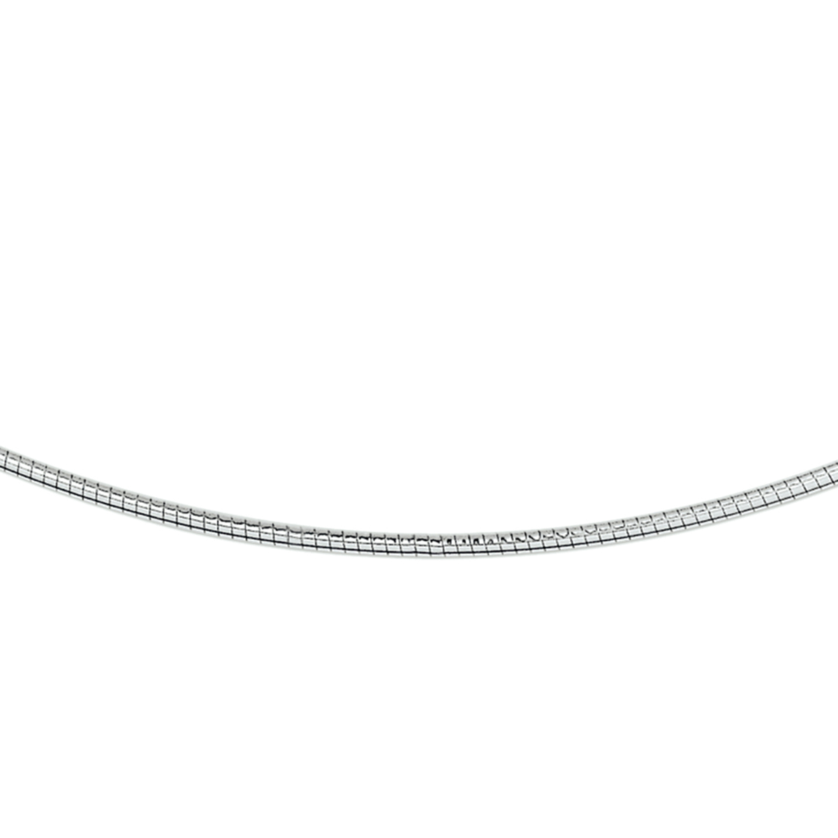 14 Karaat witgouden omega collier 1.25 mm rond met een lengte van 45 cm en een karabijn sluiting.