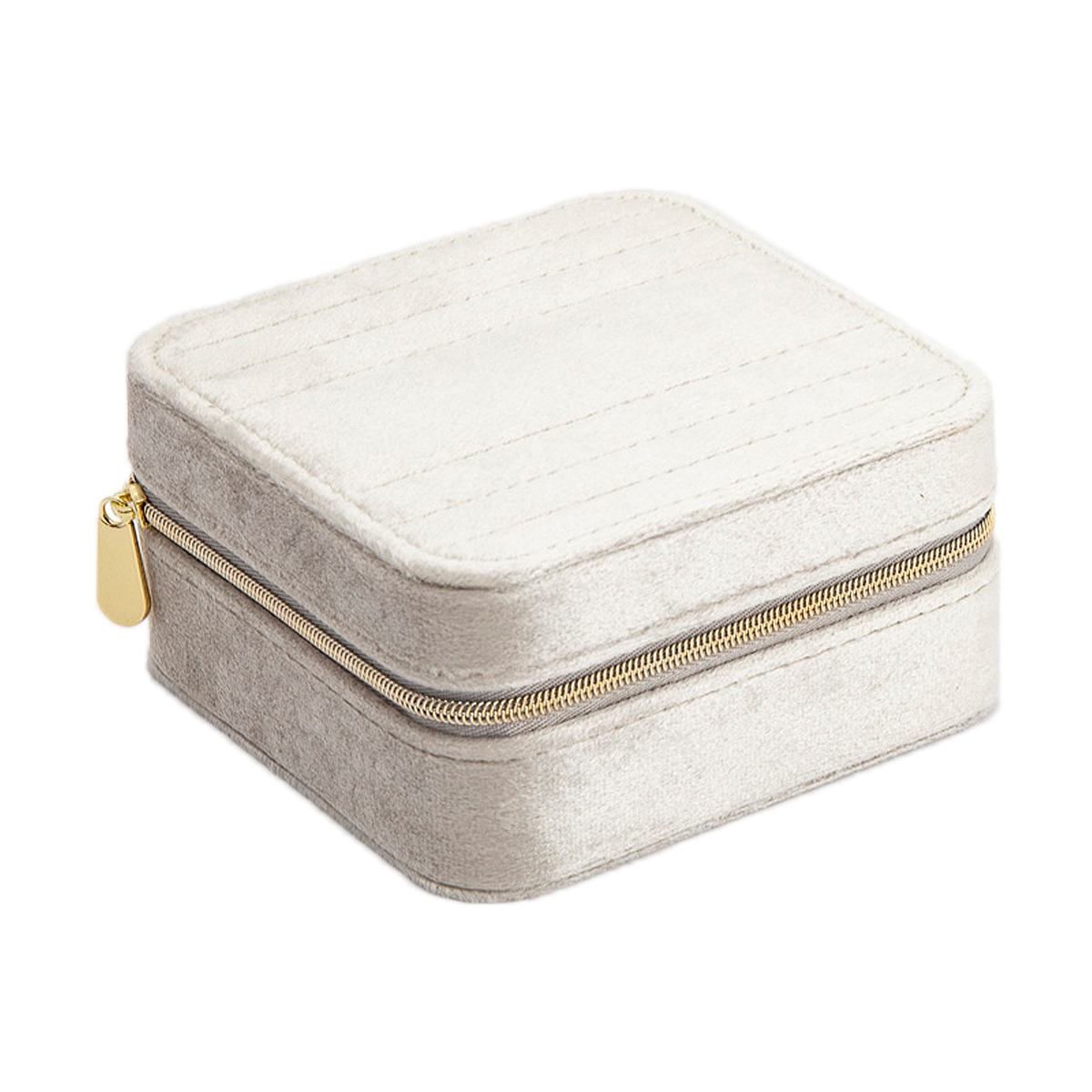 Luxe sieradenbox in de kleur creme uitgevoerd met een goudkleurige rits sluiting, een klein spiegeltje, verschillende vakjes en een extra vakje achter het spiegeltje. Een compacte box om verschillende sieraden in op te bergen.