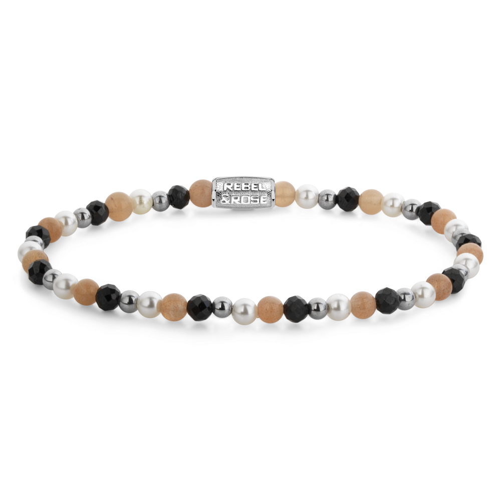 Armband van het merk Rebel & Rose. De armband heeft een hoogwaardige elastische stretch koord, met 4mm van Black Spinel, Shell Pearl, Zonnesteen, Hematiet.