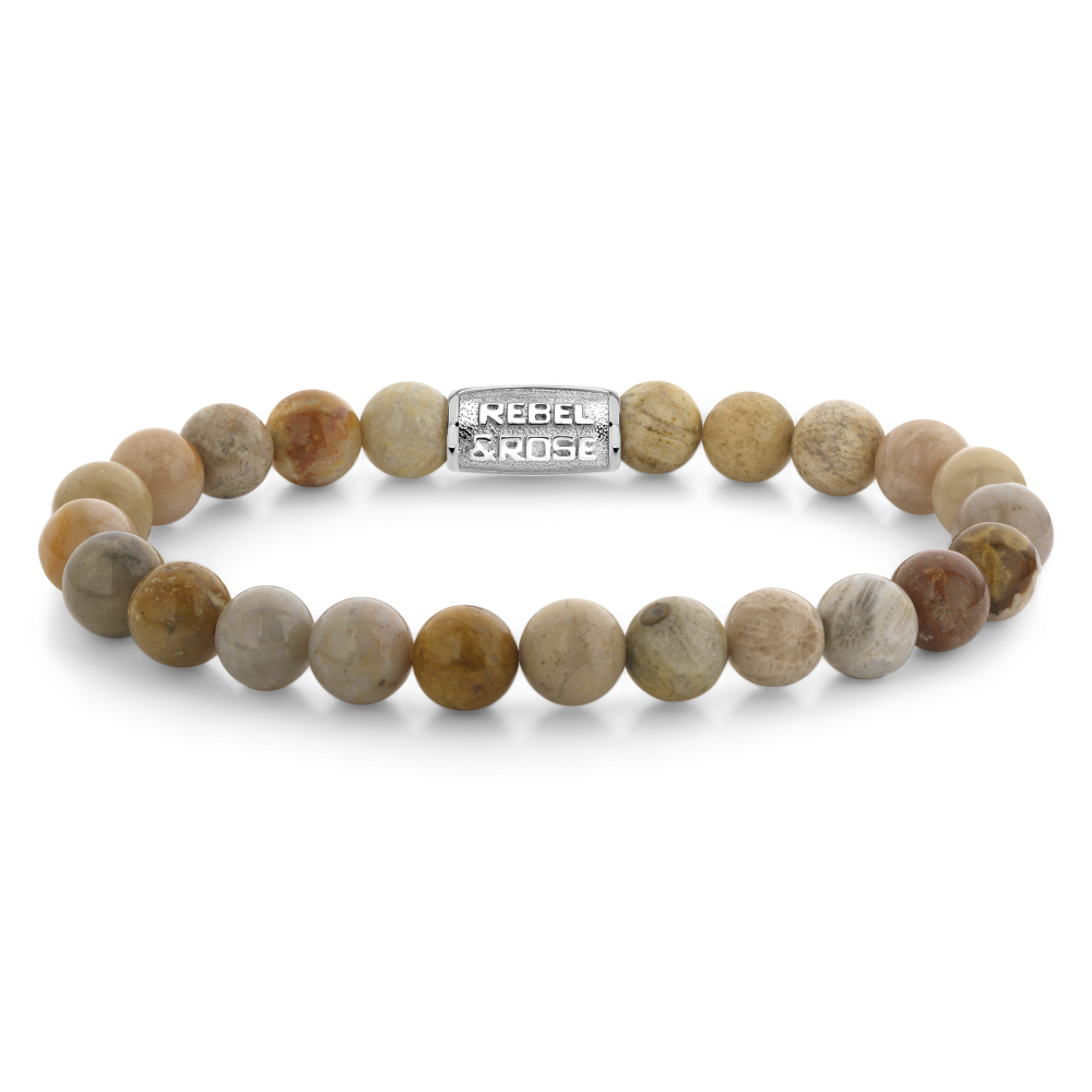 Armband van het merk Rebel & Rose. De armband heeft een hoogwaardige elastische stretch koord, met 8mm van Agaat.