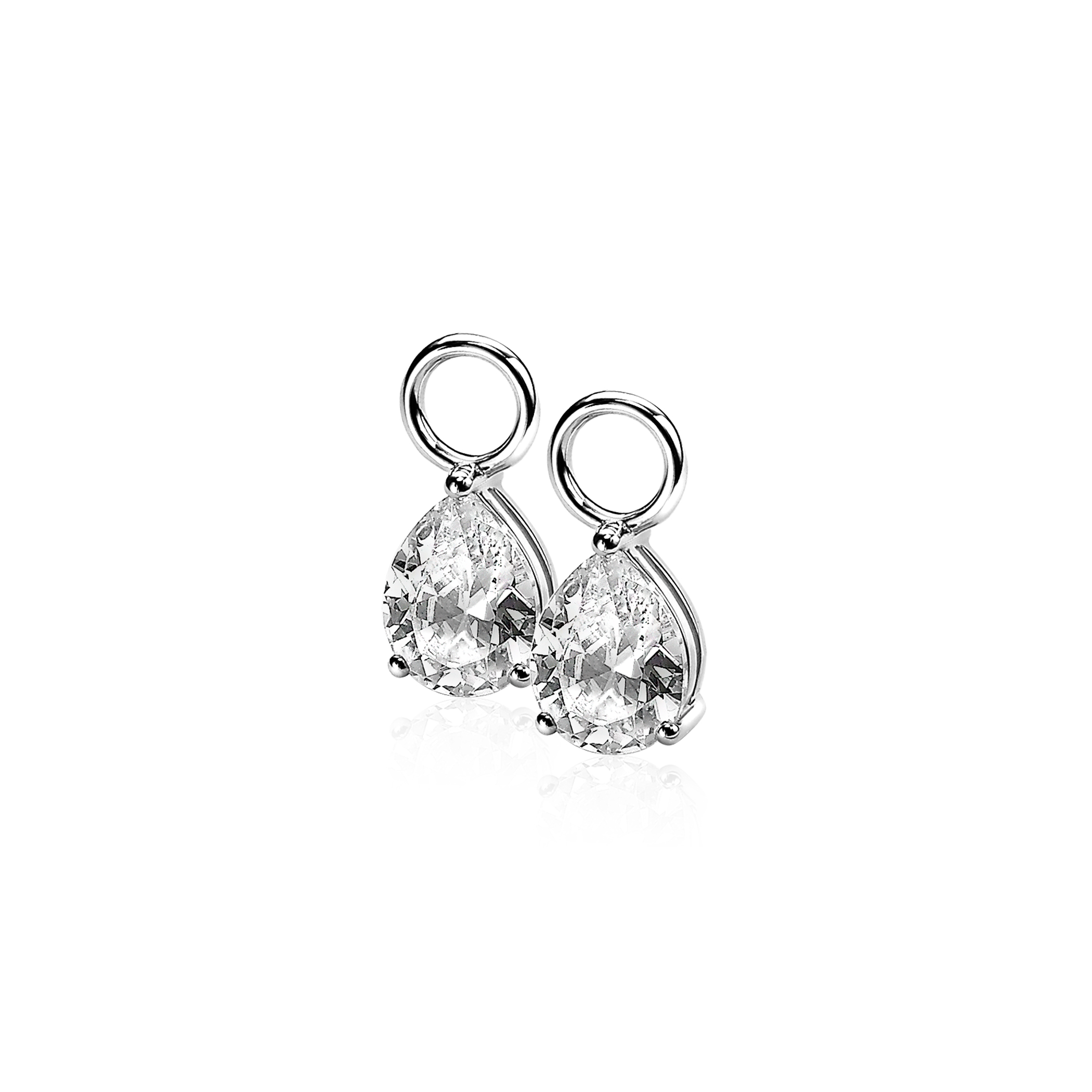 ZINZI zilveren oorbedels, waarbij de peervormige witte zirconia met enkele pootjes is gezet. Hierdoor schittert de witte zirconia extra. Hang deze oorbedels sierlijk aan je zilveren Zinzi oorringen . De oorringen zijn niet bij de prijs inbegrepen. Vervaardigd van eerste gehalte zilver (925) en met extra rodiumlaag voor een langdurige glans.