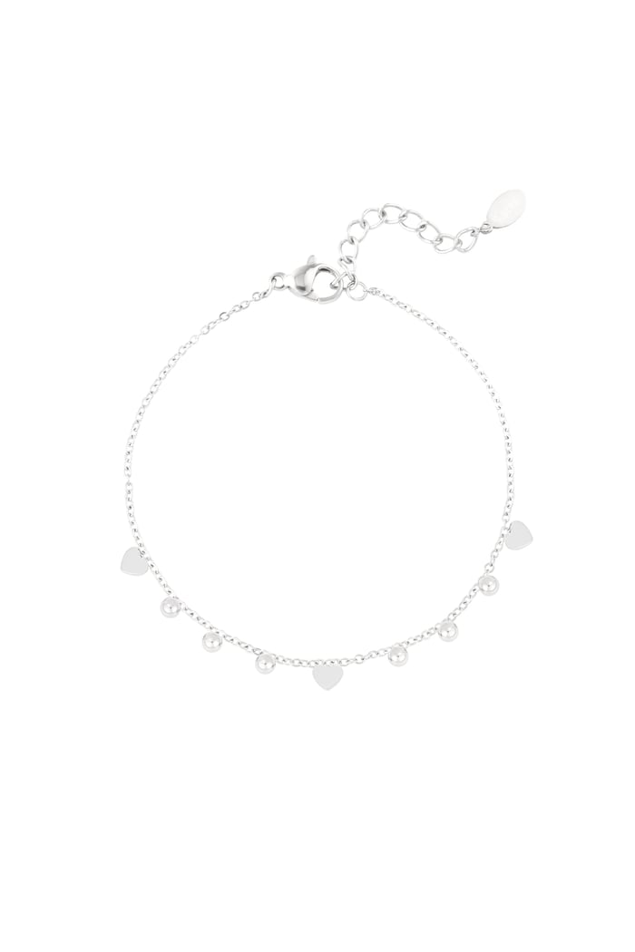 Bracelet with hearts and diamonds
