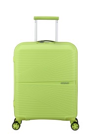 De American Tourister Airconic Spinner 55/20 TSA Electric Lime (modelnummer 128186-A645) is een lichtgewicht handbagage koffer, perfect voor korte reizen. Voorzien van een TSA-slot voor extra veiligheid en wieltjes voor soepel transport. Het beste gebruik is tijdens vliegreizen als handbagage, waardoor je essentiële spullen binnen handbereik zijn. Ideaal voor moderne reizigers die stijl en functionaliteit zoeken.
Productinfo

Garantie	3 jaar beperkte wereldwijde garantie
Model	Spinner (4 wielen)
Materiaal	100% Polypropylene
Afmetingen	55 x 40 x 20 cm (inclusief handvatten, wielen, bodemdoppen, zijvakken en andere uitwendige onderdelen)
Size	cabin-size
Volume	33.5 L
Gewicht	2 kg

Kenmerken
Buitenkant
Categorie	Hard
Slot	Geïntegreerd TSA combinatieslot, bestaande uit 3 cijfers
Ritsen	Ja
Handvatten	Bovenhandvat(ten)
Trekstang	Dubbele trekstang
Wielen	4 wielen
Type wielen	Dubbele wielen
Handbagage	Ja
Binnenkant
Onderste compartiment	Ja
Bovenste compartiment	Ja
Inpakriemen	In bovenste & onderste compartiment

