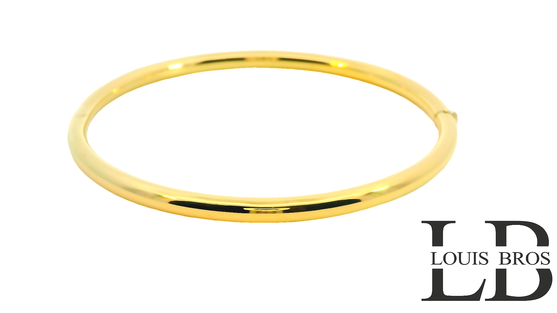 Deze prachtige 18-karaat geelgouden bangle (10.77 gr) straalt pure eenvoud en luxe uit. Met zijn gladde, gepolijste afwerking vangt hij het licht op een betoverende manier, waardoor een stralende glans ontstaat die elke look verrijkt. Het minimalistische en verfijnde design maakt deze armband een tijdloos sieraad dat moeiteloos past bij elke stijl, van klassiek tot modern.
Gemaakt van hoogwaardig 18-karaat goud, biedt deze bangle niet alleen een luxueuze uitstraling, maar ook duurzaamheid en comfort voor dagelijks gebruik. Draag hem solo voor een subtiele elegantie of combineer hem met andere sieraden voor een gelaagde, chique look.
Een perfecte keuze voor wie op zoek is naar een stijlvol en tijdloos accessoire. 