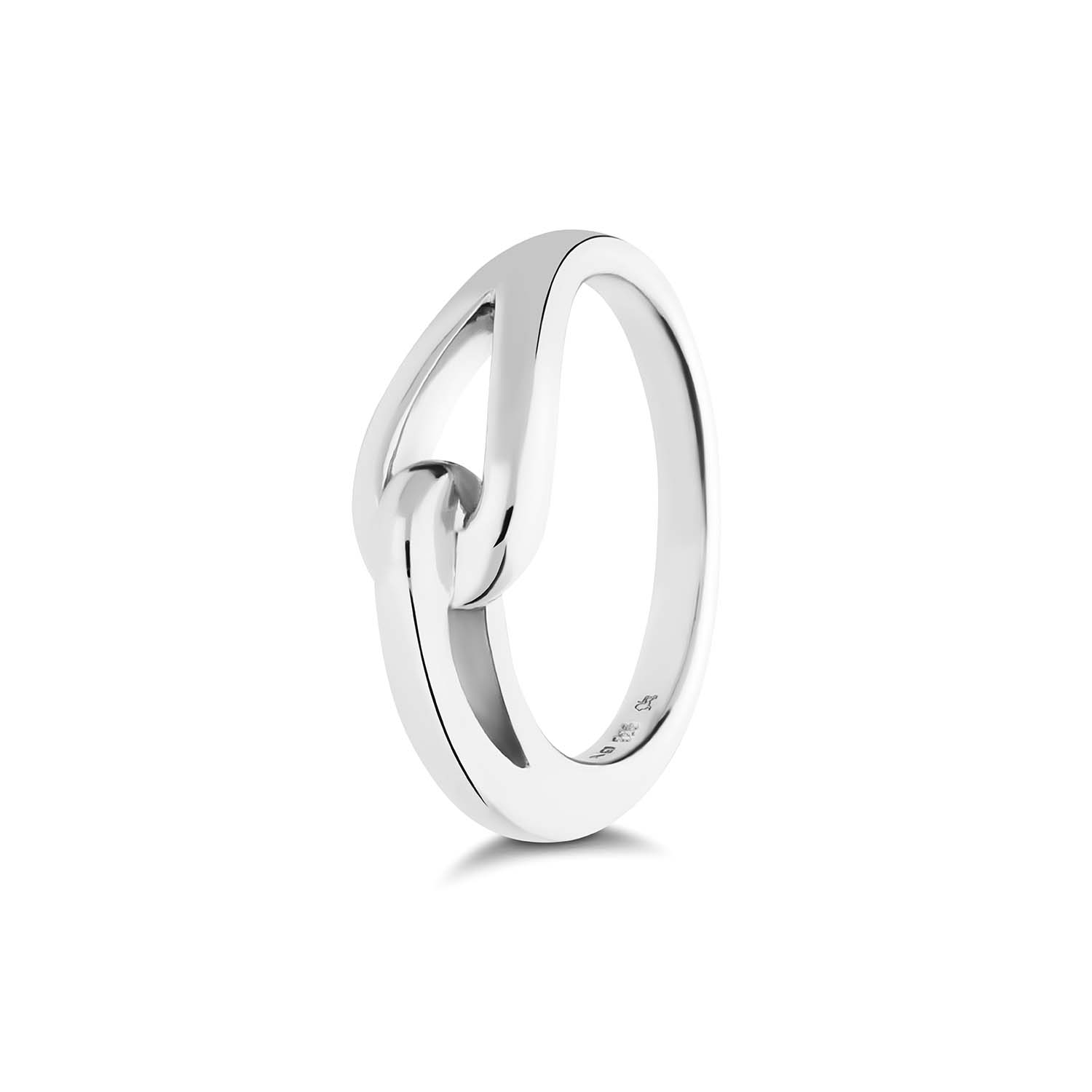 Dit is een ring van het merk GLOW