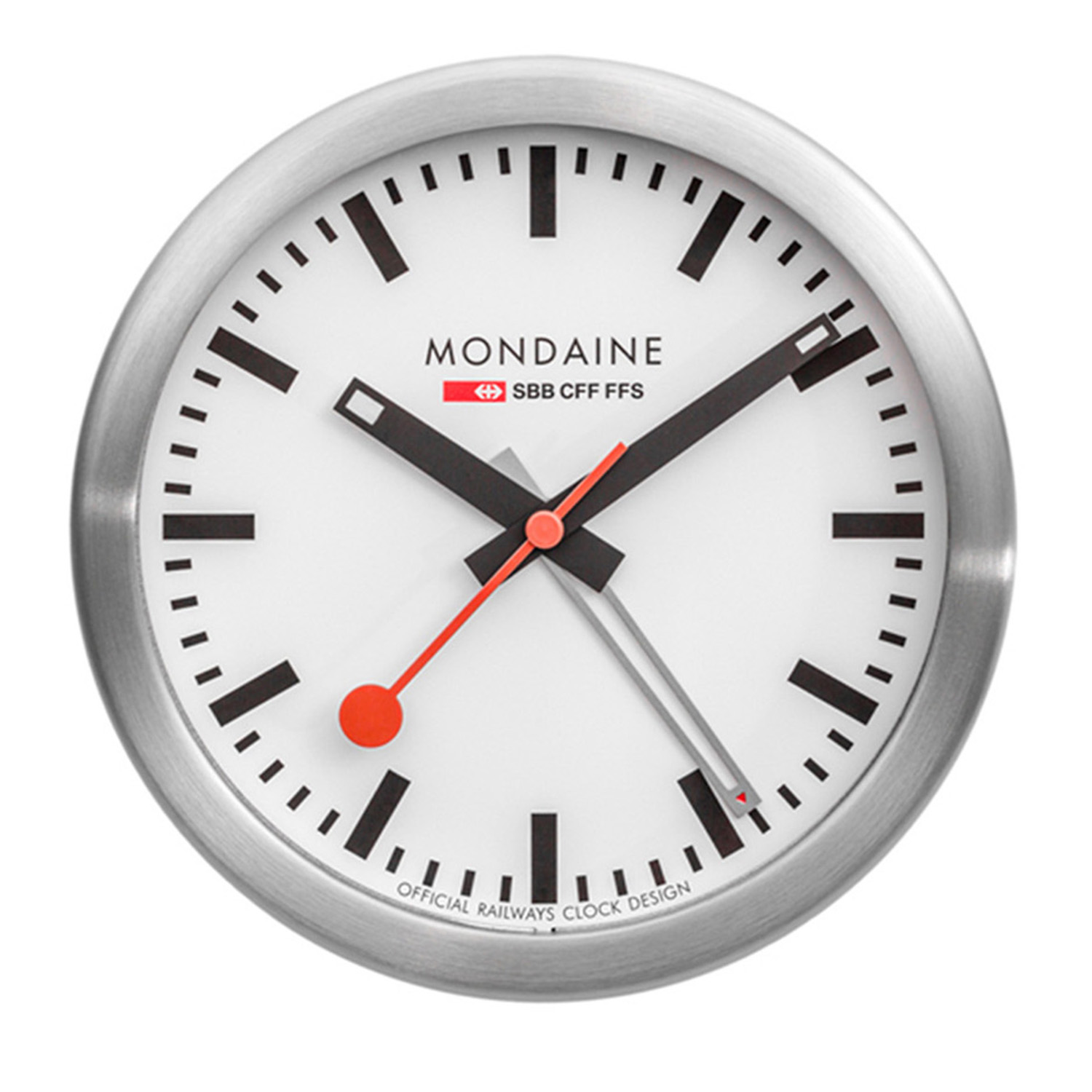 Mondaine M997.MCAL.16SBB Desk Clock 
De design miniklok uit de Mondaine Clock serie is een stijlvol klokje. De wijzers zijn lichtgevend, waardoor ook in het donker de tijd is af te lezen. Deze miniklok heeft alarm, gehard mineraalglas en een doorsnede van 12,5 cm. Dit klokje is een stijlvol designvoorwerp voor professionals met clienten tegenover zich aan het bureau, waarbij ze niet op hun horloge kunnen kijken terwijl ze toch de tijd in de gaten kunnen houden. De miniklok kan zowel op het bureau staan als aan de wand hangen.

SPECIFICATIES
- Alarm
- Lichtgevende wijzers
- Gehard mineraalglas
- Ronde kastvorm, 12,5 cm
- Matte aluminium kast
- Witte wijzerplaat van de originele stationsklok
