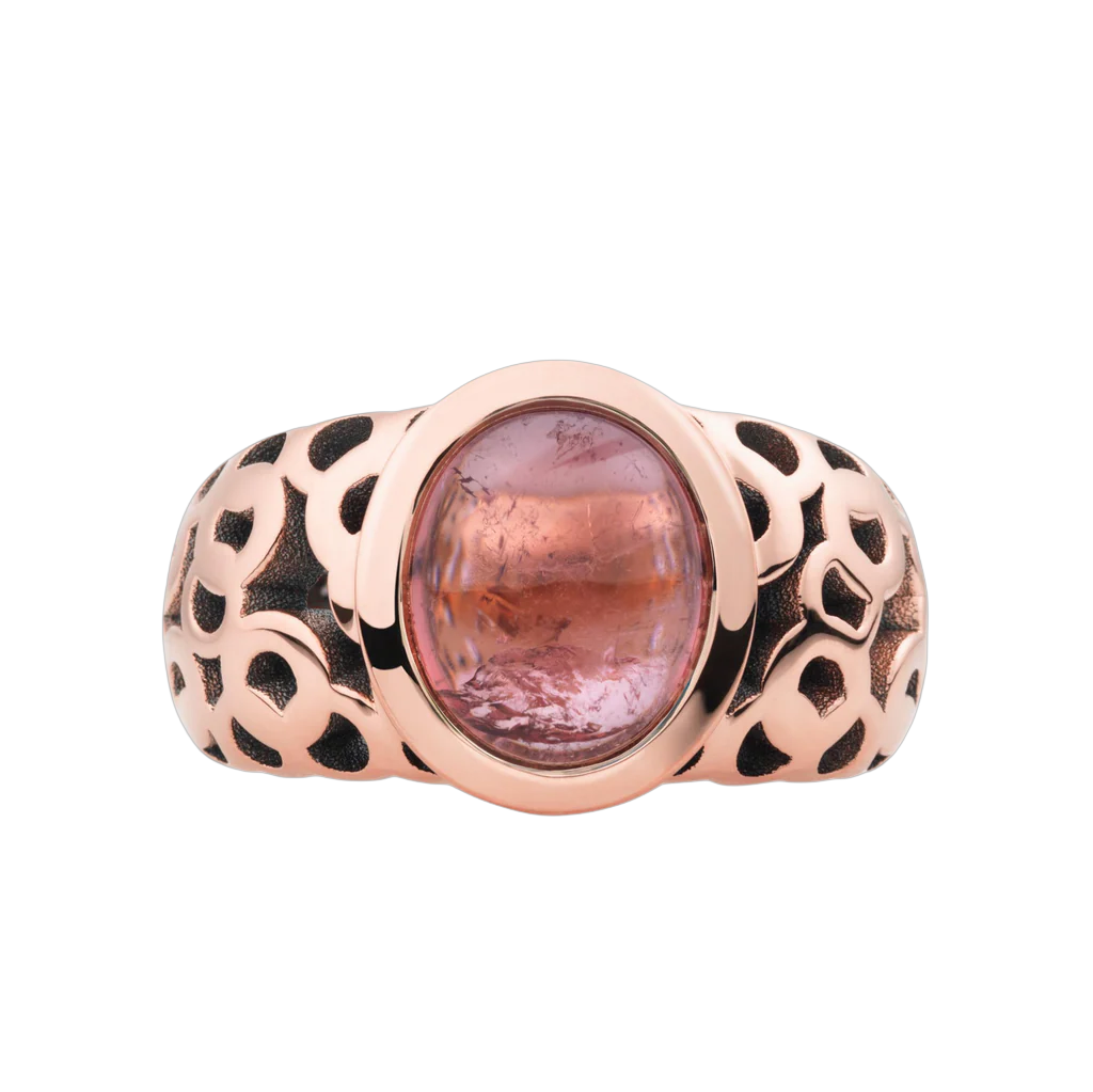 Tourjour ring met rose toermalijn steen. History meets 21st century. Ongebruikelijke ring voor vrouwen met een eigen kompas. Wij vinden deze ring het mooiste met een intens gekleurde steen.