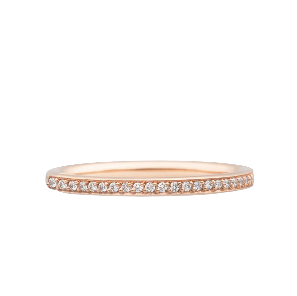 De Stax ring geheel rondom bezet met witte diamant. Altijd dragen.