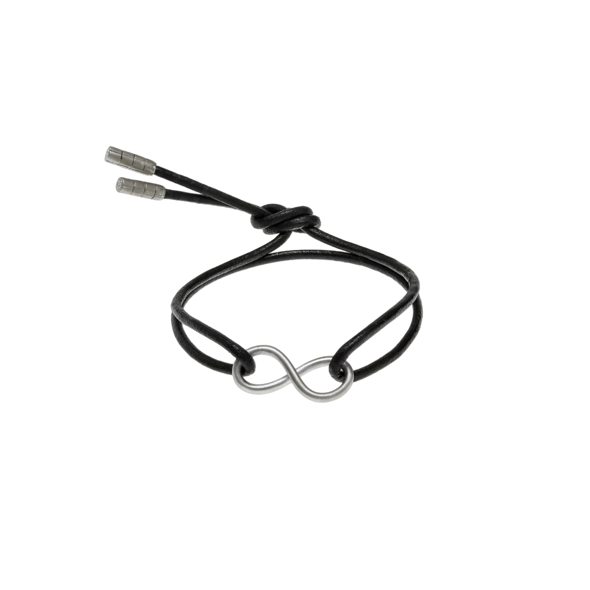 Een leren armband met een 925/1000 zilveren hanger Antonio Bernardo model Infinity.
