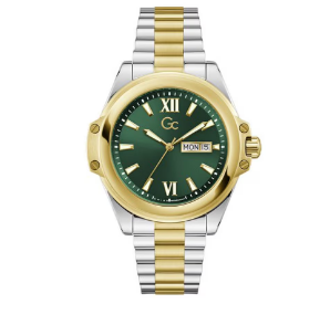 Een goud- en zilverkleurig herenhorloge van Gc met een donkergroene wijzerplaat en dag- en datumweergave. Dit horloge combineert elegantie met functionaliteit en straalt verfijning uit. De bicolor afwerking zorgt voor een tijdloze uitstraling die bij elke gelegenheid past. De wijzers zijn voorzien van een Super-LumiNova coating en de schroefdetails op de kast maken dit model helemaal af.