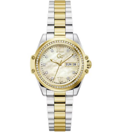 Goud- en zilverkleurig dameshorloge van Gc met parelmoer wijzerplaat en dag- en datum aanduiding. Het horloge combineert elegantie met functionaliteit en straalt verfijning uit. De bicolor afwerking zorgt voor een tijdloze uitstraling die bij elke gelegenheid past. De kristallen op de lunet en de schroefdetails op de kast maken het horloge helemaal af. 