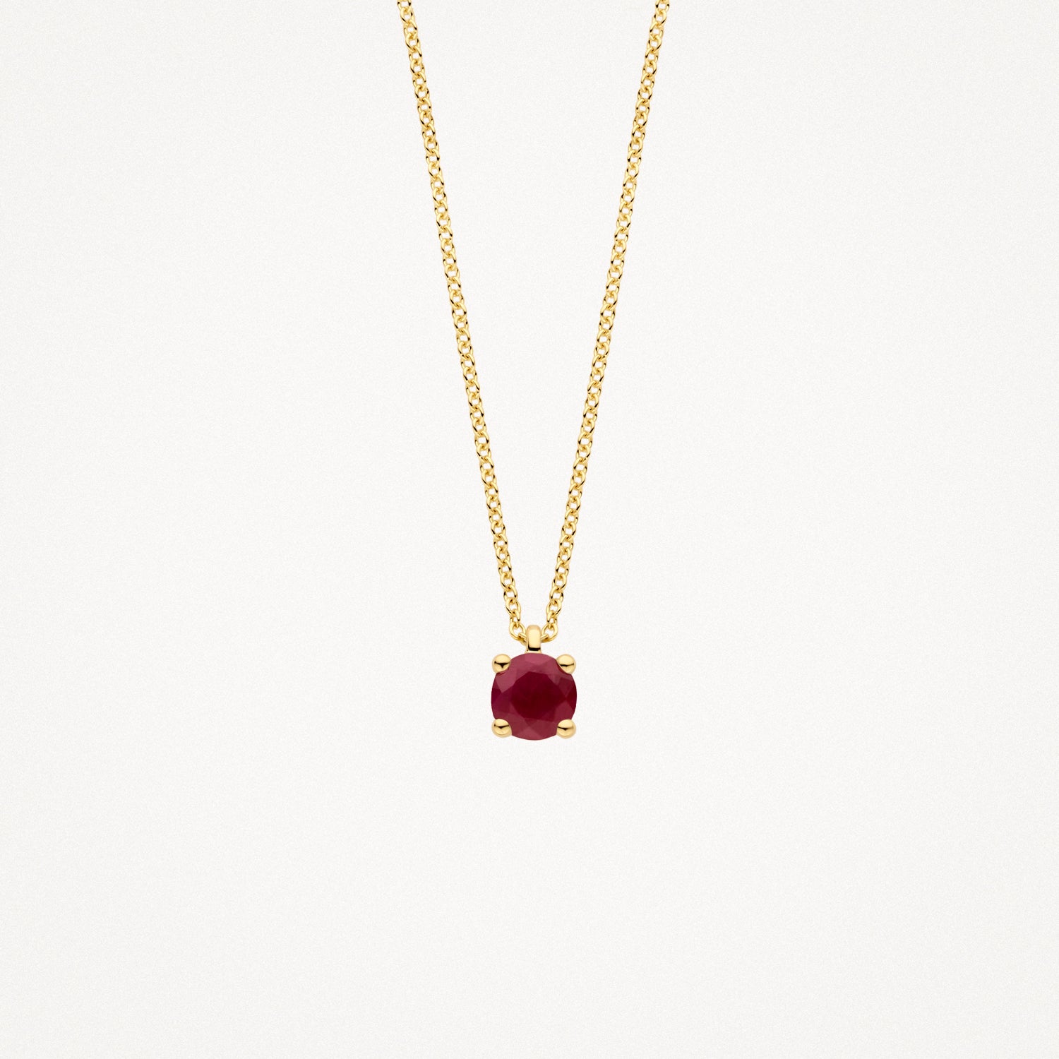 Een sieraad met een geboortesteen is een heel persoonlijk cadeau, voor een ander of jezelf. In dit 14k gouden collier schittert een rode robijn, de steen die hoort bij de maand juli. Robijn staat voor kracht en doorzettingsvermogen, maar ook voor het talent de rust te bewaren.

Een sieraad met een geboortesteen is een heel persoonlijk cadeau, voor een ander of jezelf. In dit 14k gouden collier schittert een rode robijn, de steen die hoort bij de maand juli. Robijn staat voor kracht en doorzettingsvermogen, maar ook voor het talent de rust te bewaren.





