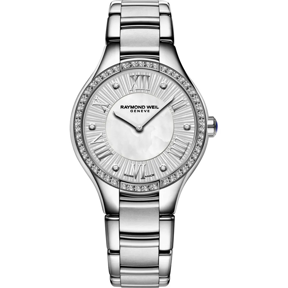 Dit is een horloge van het merk Raymond Weil gemaakt voor dames.
De specificaties zijn als volgt:
Kastmaat: 32.00
Waterdichtheid: 5 ATM / 50 Meter / 165 Feet