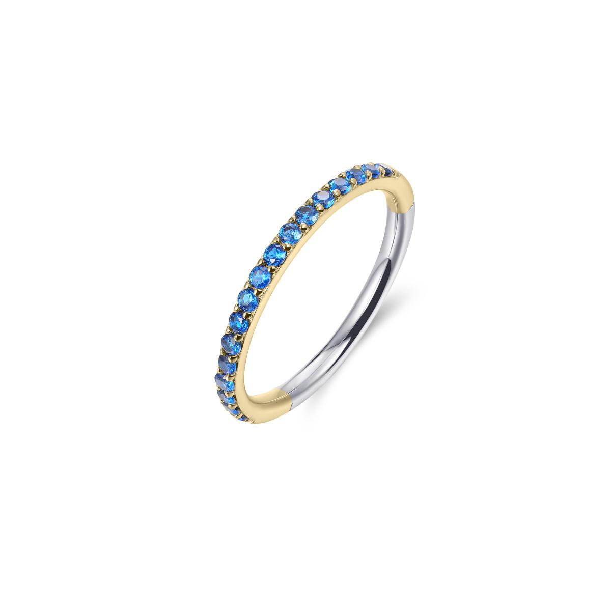 Deze Gisser zilver op goud ring is een verfijnd sieraad. Deze prachtige ring is versierd met blauwe zirconia stenen en is maat 56. Perfect om te dragen op een speciaal evenement of als dagelijks statementstuk. Combineer met andere gouden of zilveren sieraden voor een harmonieuze look. 