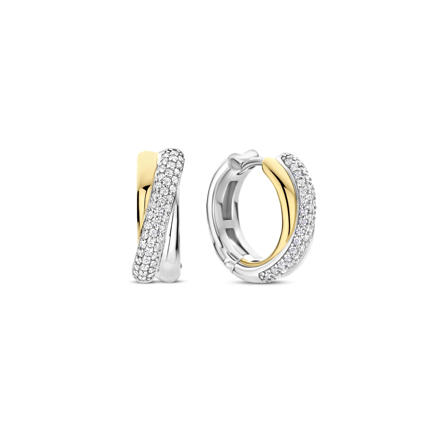 Productnummer 78012ZY is stijlvolle creolen van 925 sterling zilver, met een goud-zilverkleurige afwerking. De oorbellen hebben een breedte van 5 mm en een diameter van 16 mm. Ideaal voor dagelijks gebruik of speciale gelegenheden. Combineer ze met andere sieraden voor een elegante uitstraling en draag ze bij zowel casual als formele outfits voor een vleugje verfijning.