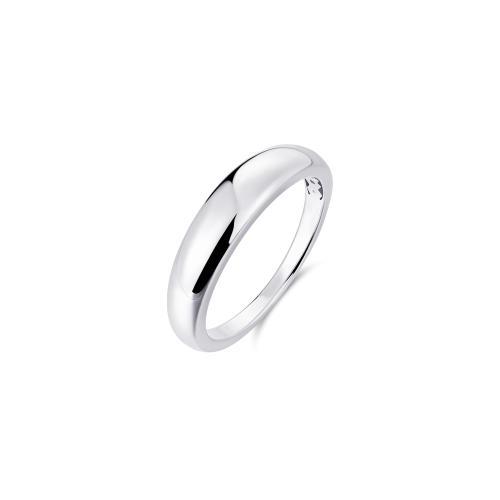 Deze Gisser ring, gemaakt van zilver, heeft een uniek ontwerp dat smal-breder-smal verloopt. Ideaal te dragen bij zowel casual als formele gelegenheden, voegt deze ring een subtiel en elegant accent toe aan elke outfit.