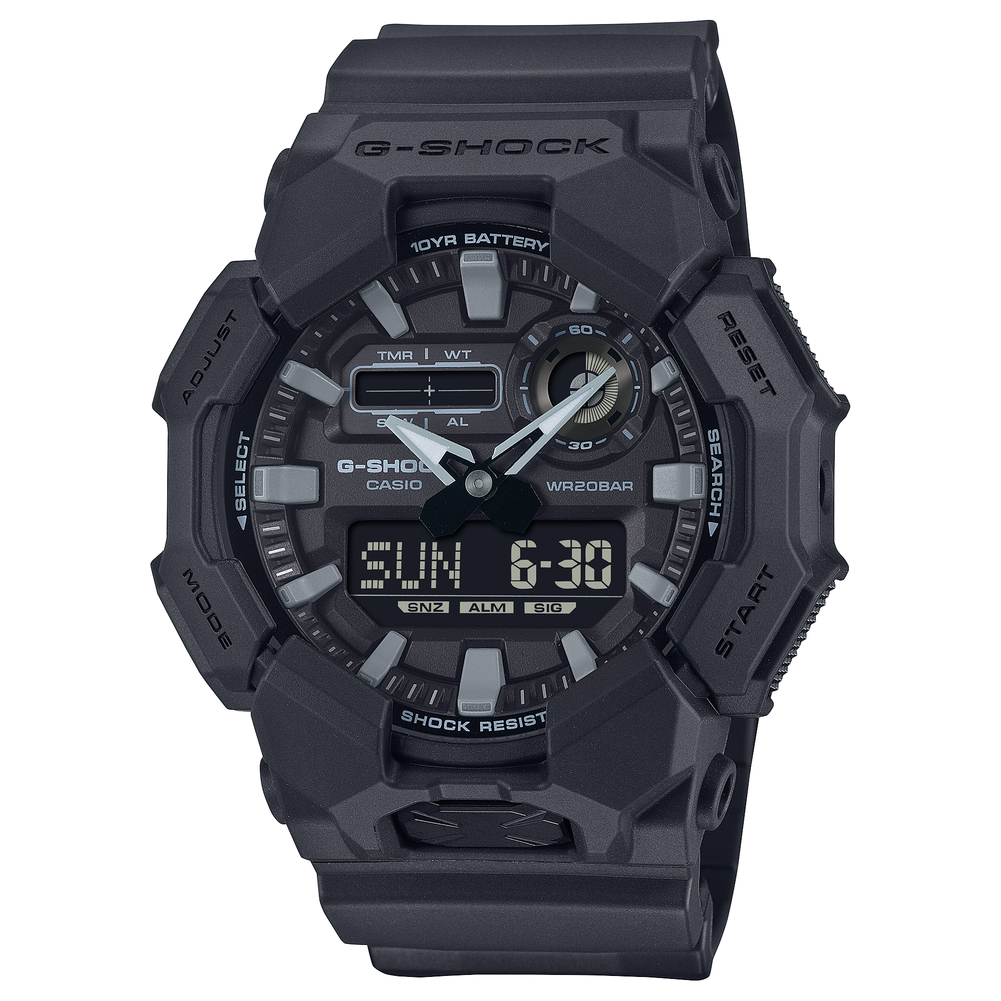 Dit Casio horloge behoort tot de G-Shock collectie.
Referentienummer: GA-010-1A1ER

Geniet van een leven met minder batterijwisselingen met een G-SHOCK met grote kast en een batterij die 10 jaar meegaat. Daar hoef je je in elk geval voorlopig geen zorgen over te maken.

De analoog-digitale GA-010 biedt handige functies zoals wereldtijd en stopwatch, met een groot, gemakkelijk af te lezen display en grote kast. De knop aan de voorkant maakt het eenvoudig om toegang te krijgen tot het LED-licht met hoge helderheid, zodat je de wijzerplaat gemakkelijk kunt aflezen, zelfs in het donker.

Deze G-SHOCK is gemaakt van hars van biologische oorsprong en is uitgerust met een batterij die 10 jaar meegaat. Dit is een geweldige G-SHOCK als je de impact op het milieu wilt beperken.

Dit zwarte ontwerp past met gemak tussen een casual styling en een werksetting.