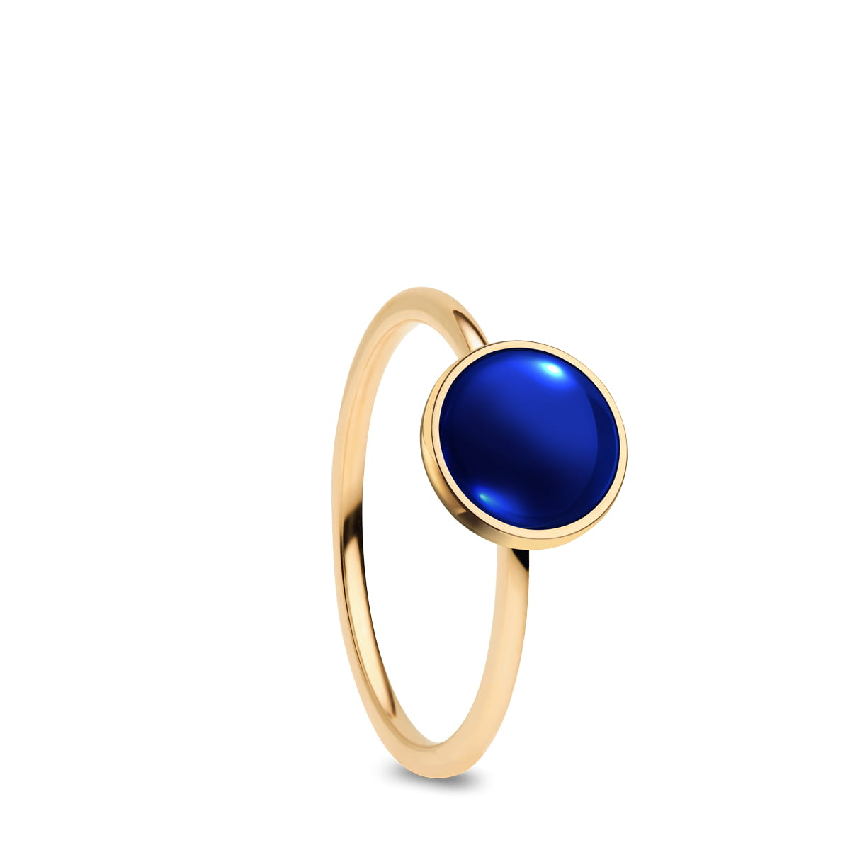 Deze ring is gemaakt van goudkleurig roestvrij staal, in een ronde zetting zit donkerblauw kristalglas.