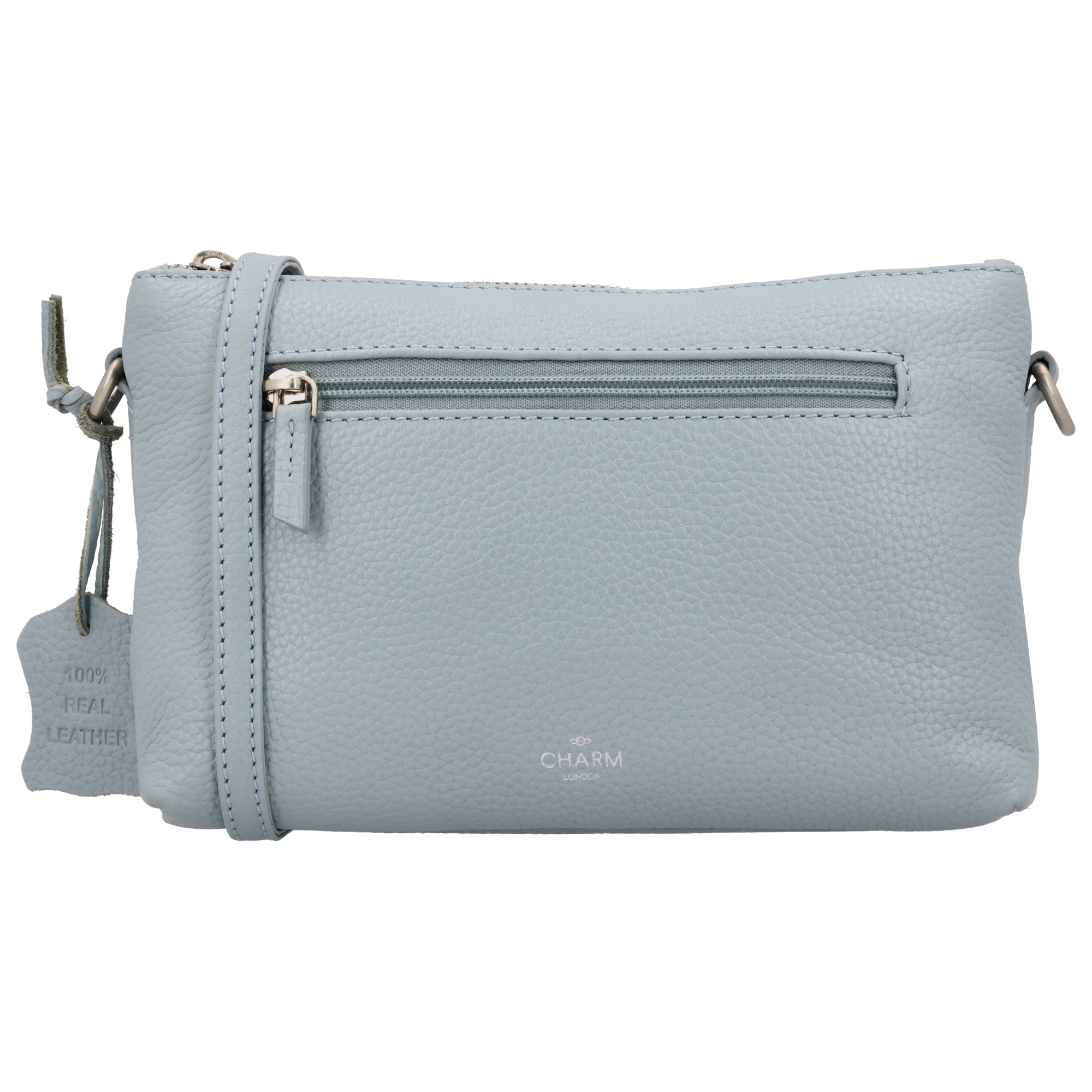 De Charm London Washington Schoudertas - 018 Lichtblauw (modelnummer 23728018) is een stijlvolle schoudertas die valt onder de categorie tassen. Met zijn elegante ontwerp en praktische formaat is hij ideaal voor dagelijks gebruik. Draag hem over je schouder voor een casual look of kruis de band voor extra comfort tijdens het winkelen of reizen.