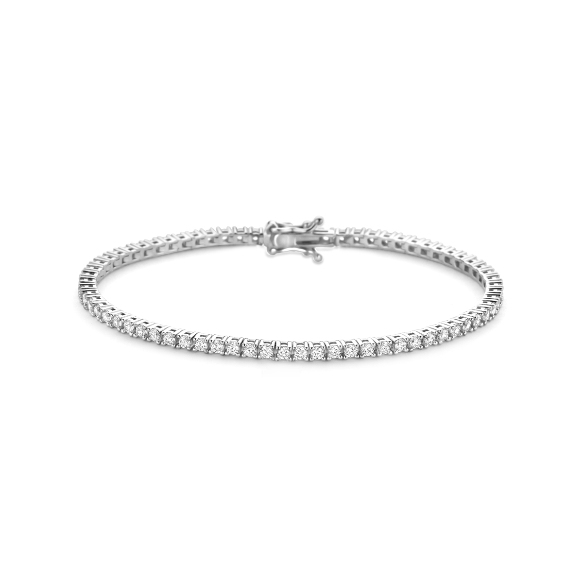 Gerhodineerd 925 zilveren armbanden uitgevoerd met zirkonia. De armbanden hebben een schakelbreedte van 2.5mm.