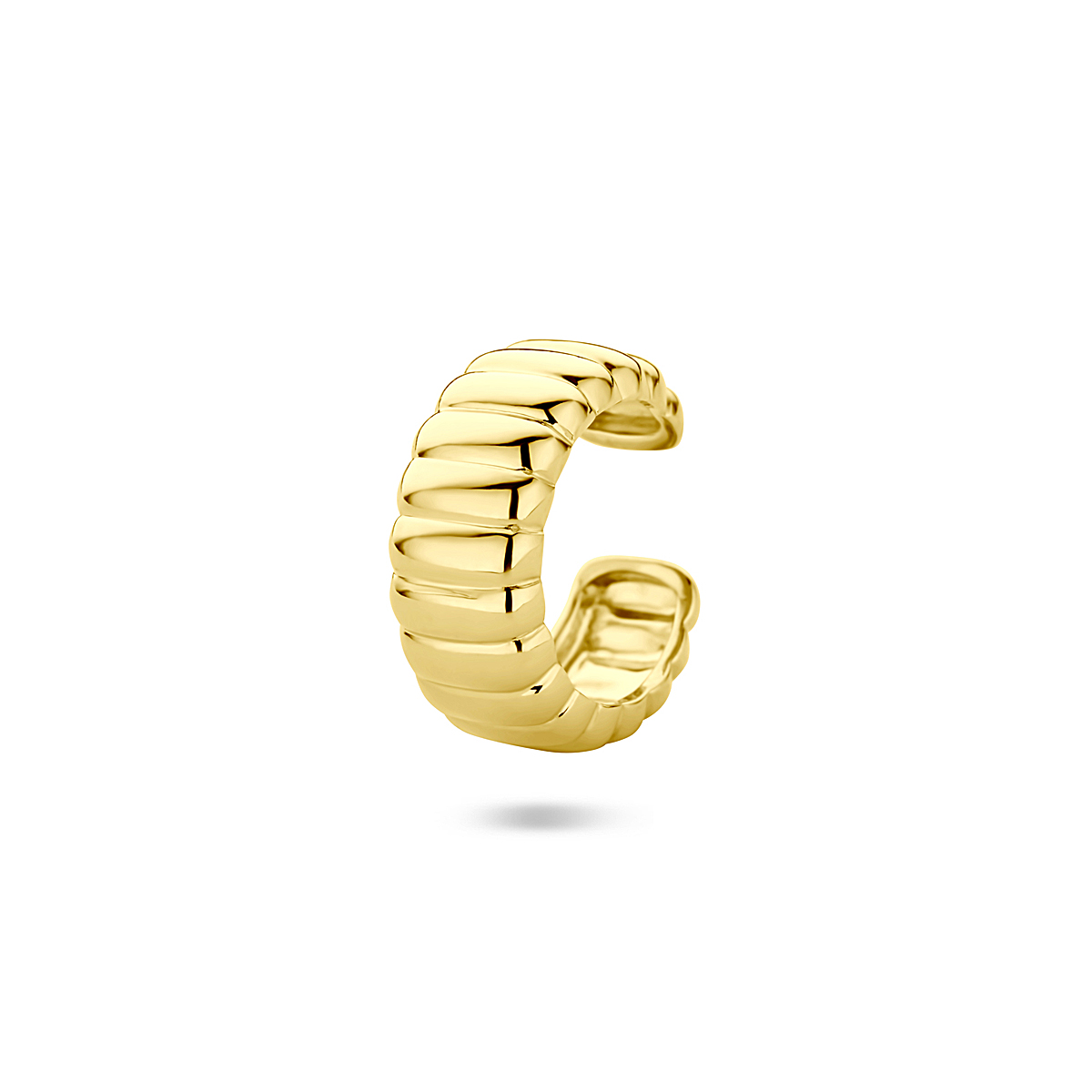 Verguld op 925 zilveren earcuff. De earcuff heeft een afmeting van 13.5x5.5mm en wordt per stuk verkocht. Geen garantie op plating.