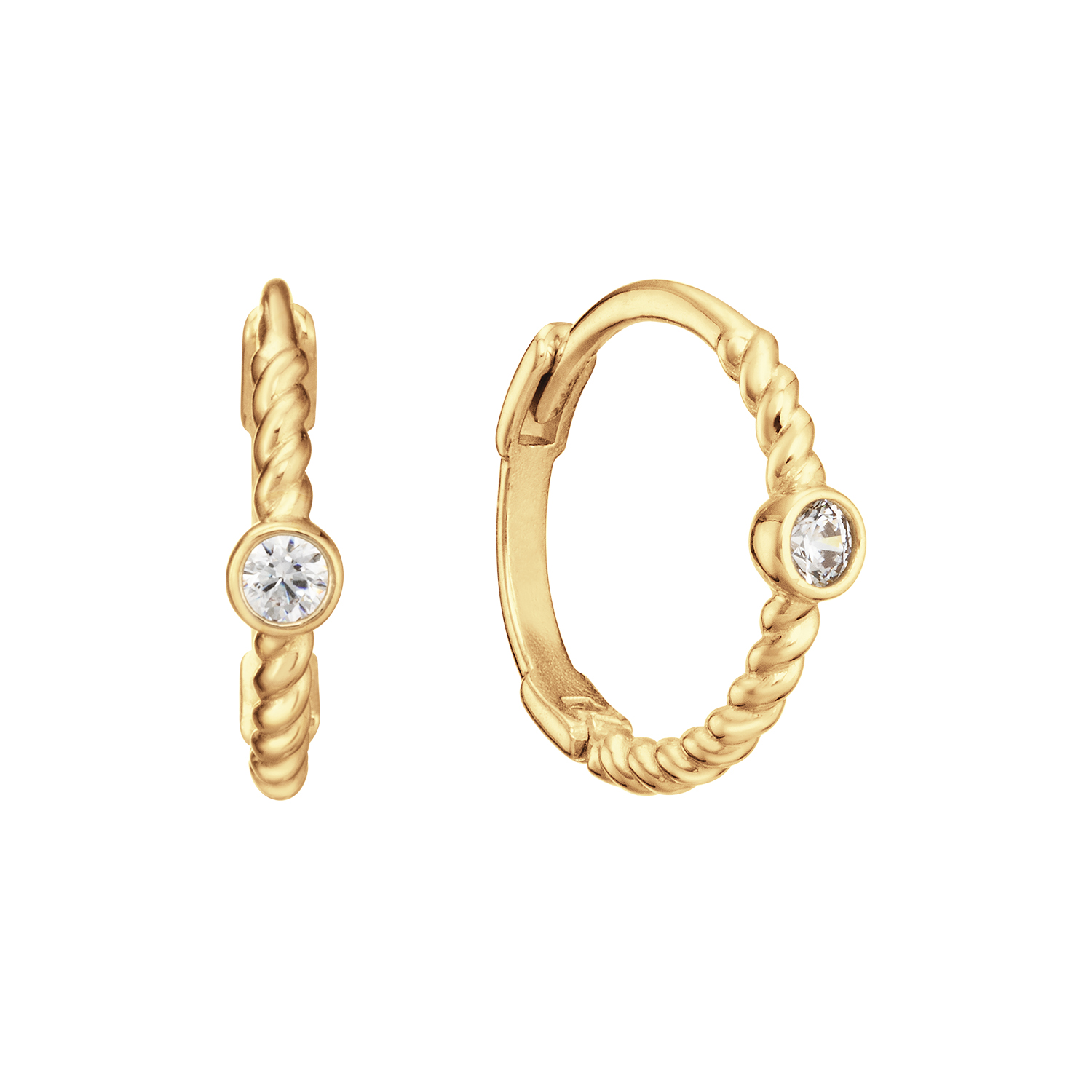 De 14 karaat gouden Jackie Oasis White Topaz oorringen bevatten een sprankelende witte topaas edelsteen en hebben een gedraaid detail in de oorring. 

Tropical Paradise
Dat Jackie van reizen houdt is geen geheim. Voor haar 14 karaat gouden sieradencollectie heeft zij zich deze keer laten inspireren door de tropen.
Haar Tropical Paradise collectie biedt een mix van elegantie en avontuur. Voel de zon schijnen waar je ook bent!

Weelderige jungles, azuurblauwe oceanen en de schittering van de zon op witte zandstranden: de ontwerpen met edelstenen zijn een weerspiegeling van Jackie’s mooiste herinneringen. Of het een dag op kantoor is of een avondje uit, deze sieraden voegen een vleugje exotische allure toe aan elke gelegenheid.

Het merk
Jackie is hét 14 karaat gouden on trend sieradenmerk. De collecties zijn geïnspireerd op de reizen die ik maak, van stedentrips tot exotische oorden. Elk gouden sieraad is helemaal van nu, handgemaakt door Europese goudsmeden en vervaardigd van overwegend gerecycled goud met echte edelstenen en zoetwaterparels. Elke collectie is dan ook met veel liefde en passie samengesteld. Mijn Jackie sieraden zijn de perfecte finishing touch voor iedere outfit!

Specificaties
- Oorsieraad
- Materiaal: 14 Karaat - Geelgoud - 585
- Hoops Wit topaas
- Lengte 12mm