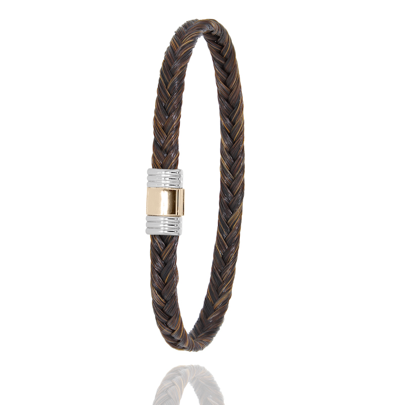 Een armband Albanu model 9mm breed van paardenhaar met een stalen/ 18 krt rose gouden sluiting 