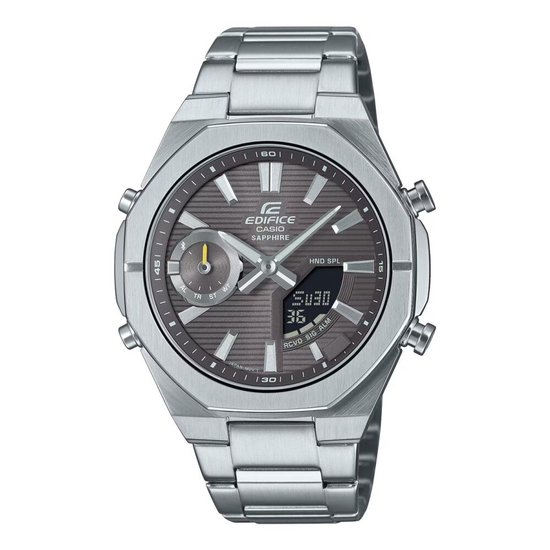 De CASIO EDIFICE ECB-S10D-8AEF is een stijlvol horloge met een klassiek design en geavanceerde functies. Dit horloge heeft een analoge tijdaanduiding en een quartz uurwerk voor een nauwkeurige en betrouwbare tijdmeting. Met een diameter van 43 mm en een hoogte van 10 mm is dit horloge perfect voor zowel mannen als vrouwen.

De ronde behuizing van de CASIO EDIFICE ECB-S10D-8AEF is zilverkleurig en gemaakt van roestvrij staal, wat zorgt voor een luxe uitstraling en duurzaamheid. De antracietkleurige wijzerplaat en het saffierglas geven het horloge een elegante en professionele uitstraling.

De zilverkleurige band van de CASIO EDIFICE ECB-S10D-8AEF is gemaakt van roestvrij staal en heeft een vlinder- of vouwsluiting voor een comfortabele pasvorm. De datumweergave op de wijzerplaat zorgt ervoor dat u altijd op de hoogte bent van de juiste datum.

Dit horloge is waterdicht tot 10 bar, wat betekent dat u ermee kunt zwemmen zonder dat u zich zorgen hoeft te maken over waterschade. Of u nu aan het werk bent of een avondje uit gaat, de CASIO EDIFICE ECB-S10D-8AEF is de perfecte metgezel voor elke gelegenheid.
