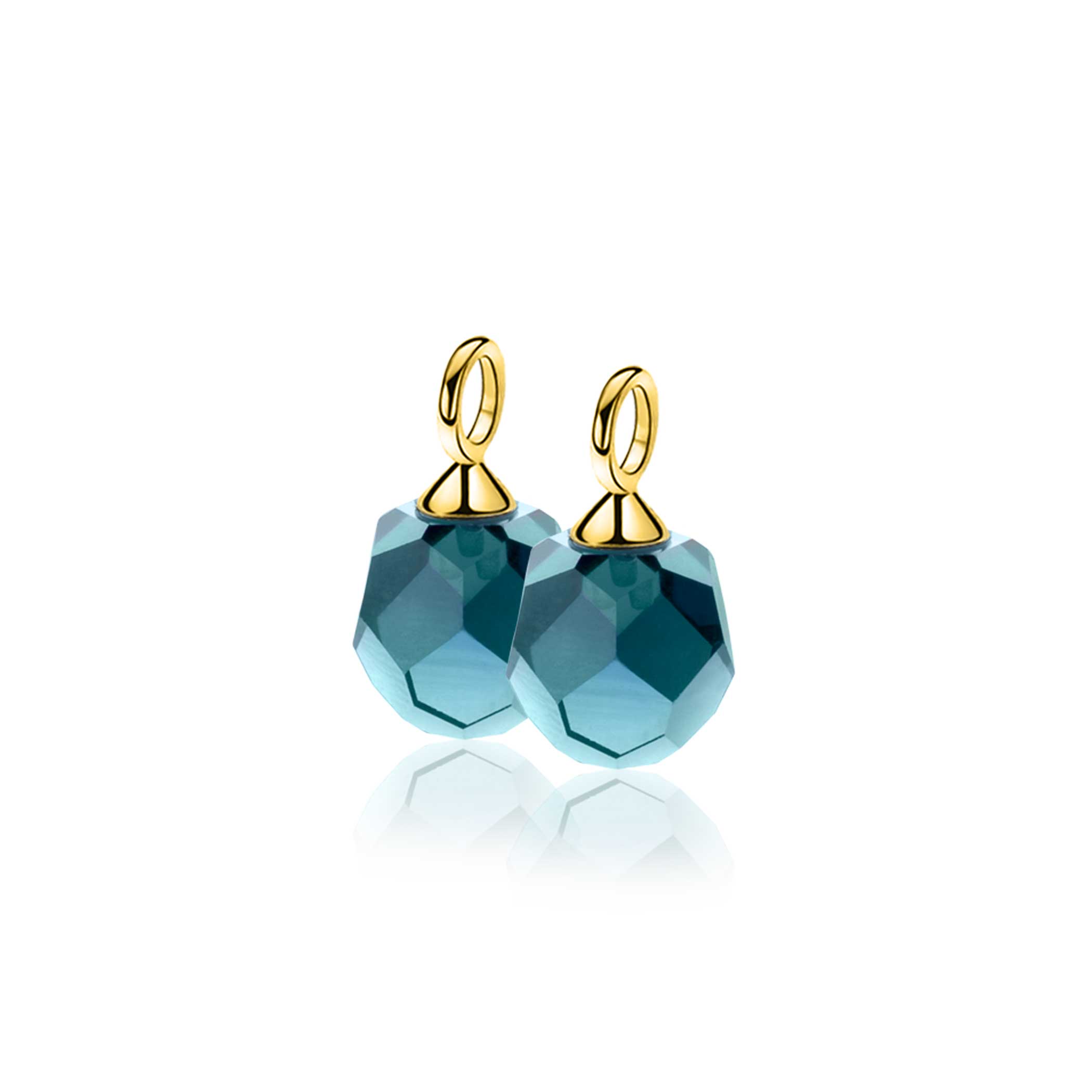 ZINZI gold plated zilveren oorbedels met blauwe bead. De bead is 10mm groot. Hang ze sierlijk aan je zilveren Zinzi oorringen. De oorringen zijn niet bij de prijs inbegrepen. Vervaardigd van eerste gehalte zilver (925) en met extra geel vergulding.