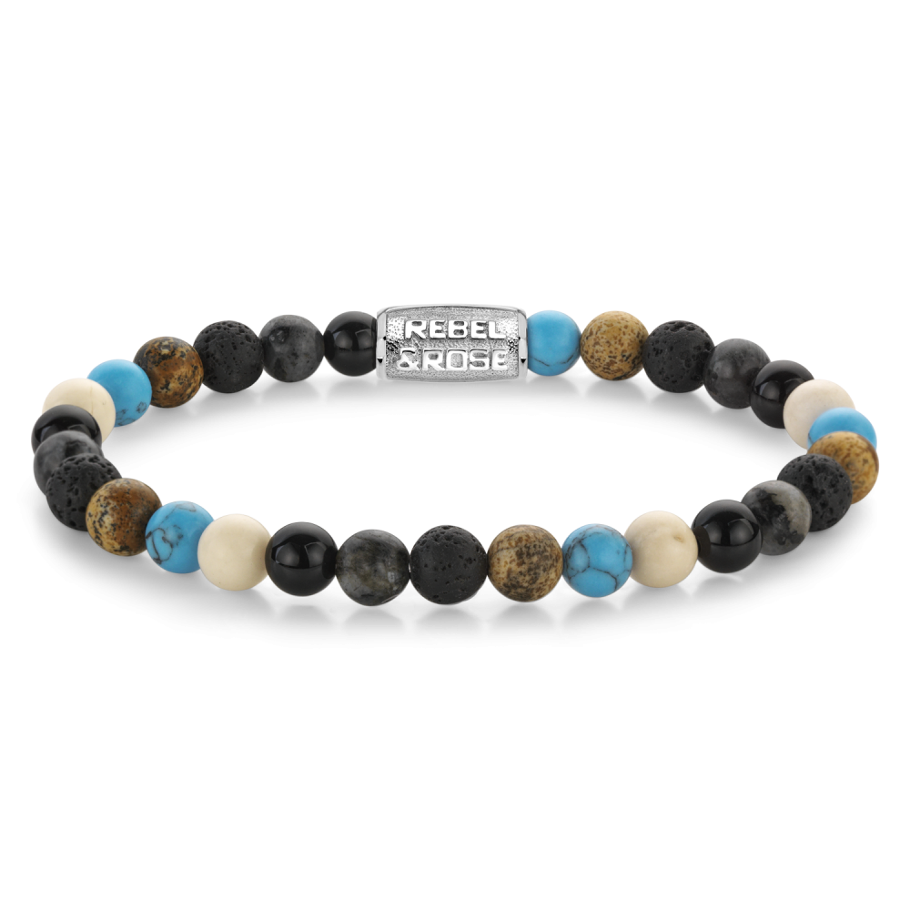 Dit is een armband van het merk Rebel & Rose