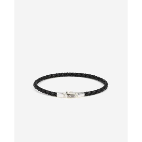 Dit is een armband van het merk Buddha to Buddha.