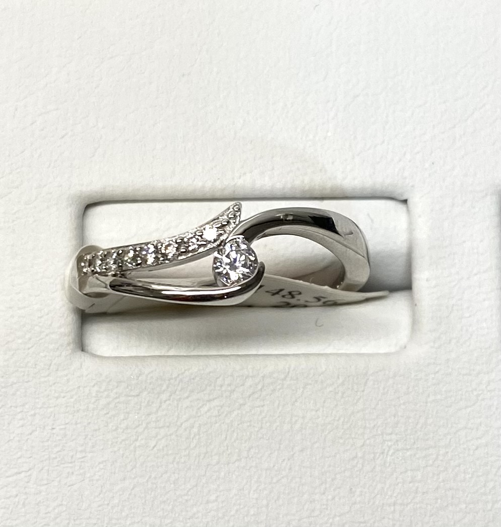 Rosa di Luca zilveren ring met zirkonia 
Maat 56