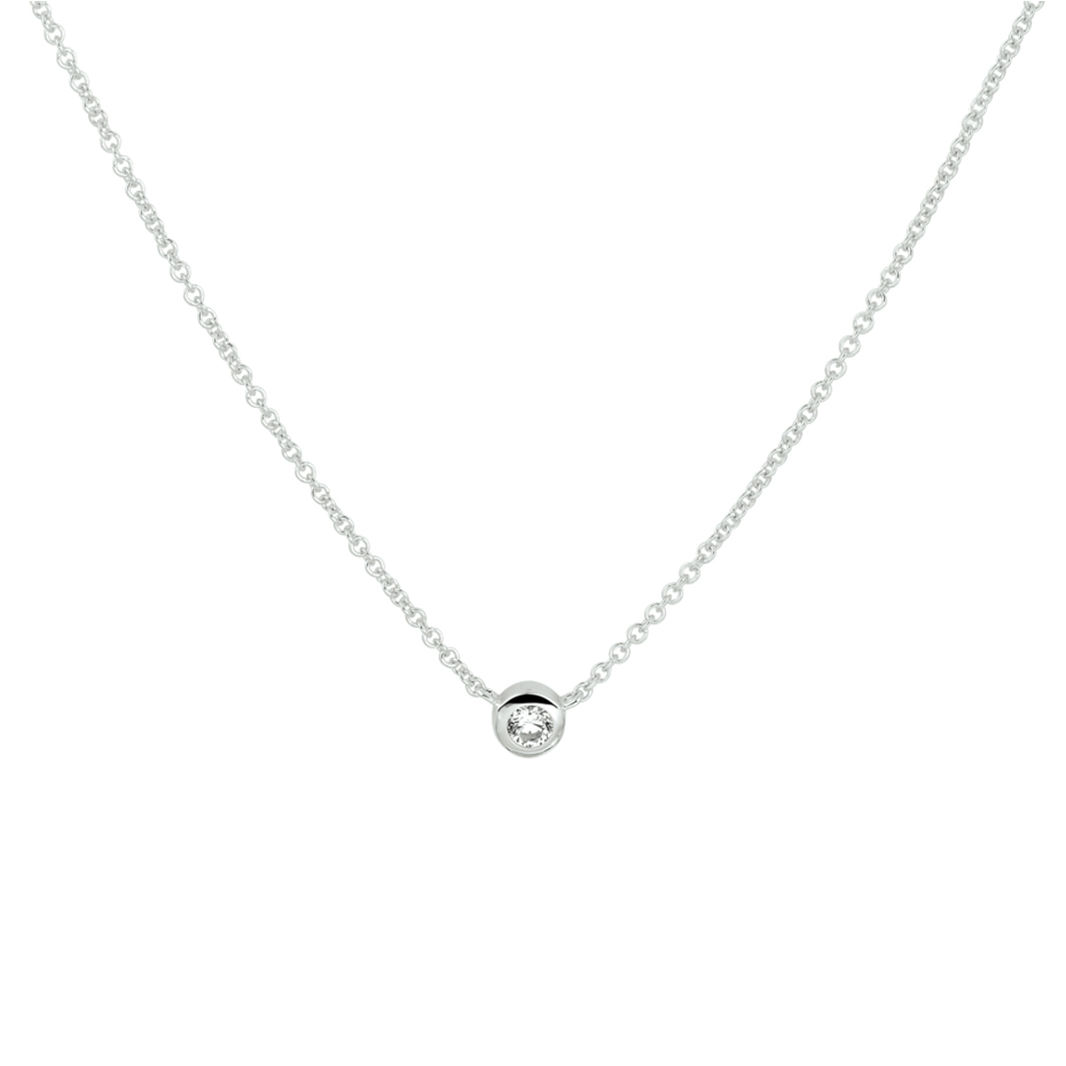 Gerhodineerd 925 zilveren collier uitgevoerd met een rondje met daarin een heldere zirkonia en een stevige karabijn sluiting. Het collier heeft een draaglengte van 40, 42 en 44 cm. het rondje heeft een diameter van 5mm. De schakelbreedte is 1.4mm.