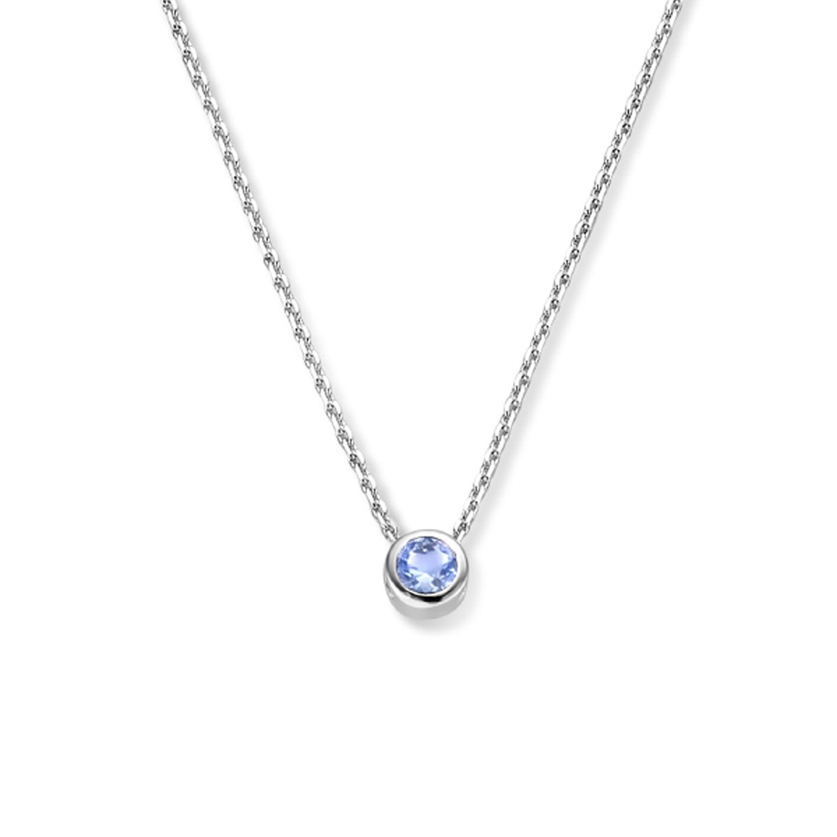 Gerhodineerd 925 zilveren collier uitgevoerd met schitterende zirkonia en een karabijn sluiting. Het collier heeft een draaglengte van 41cm met 4cm extensie. De schakelbreedte is 1.1mm.