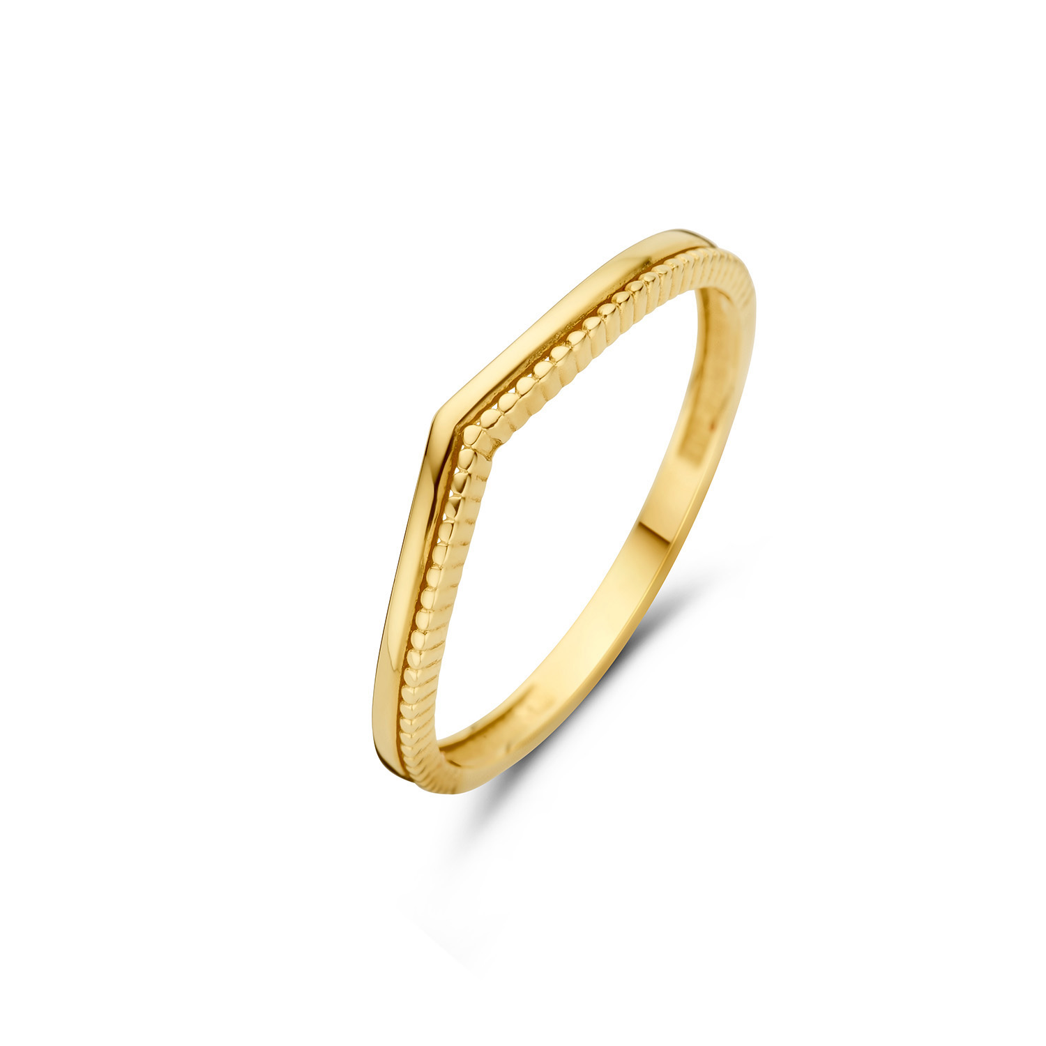 Windsor Ring Hoog aanzien met deze 14K gouden Windsor Ring. De fijne ring heeft aan de bovenkant een v-vormmet 2 banden Een daarvan is glad en de andere heeft een parelrand, dit is een uitstraling vol klasse. Mooi te combineren met de andere sieraden van Jackie voor een trendy look! Treasures of London Londen is de stad van biscuits and tea, rode dubbeldekkers en telefooncellen, zwarte taxi&rsquo;s en natuurlijk de iconische bezienswaardigheden zoals Big Ben, Tower Bridge en Buckingham Palace. De bruisende metropool aan de oevers van de Theems is de inspiratie geweest voor Jackie&rsquo;s nieuwste 14 karaat gouden sieradencollectie. Tijdens haar reis naar London heeft Jackie genoten van geschiedenis, cultuur en tradities. Dit vind je terug in de nieuwe collectie &lsquo;Treasures of London&rsquo;! Specificaties - Ring maat 58 - Materiaal: 14 Karaat - Geelgoud - 585 - V-vorm 2mm - Artikelnummer: JKR23.370