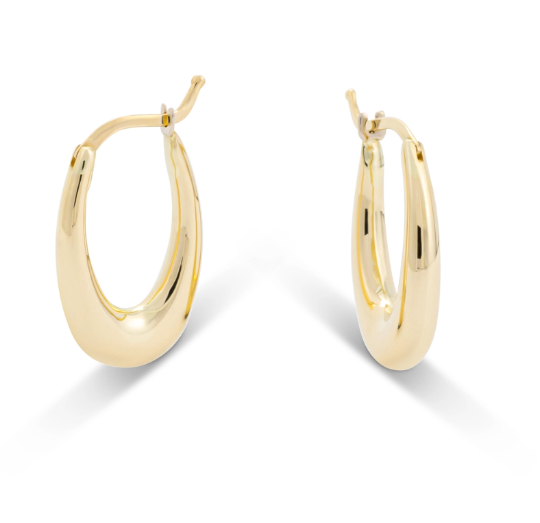 prachtige 14 karaats gouden oorsieraden van het merk Monzario. Perfect voor casual, maar ook chique outfits.