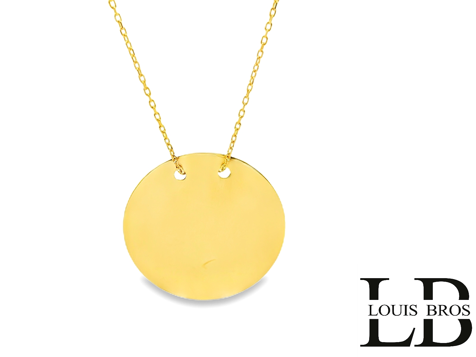 Dit prachtige geelgouden collier is vervaardigd uit 14 karaat goud (3.gr) en straalt tijdloze elegantie uit. De fijne gouden ketting wordt prachtig geaccentueerd door een ronde hanger in de vorm van een graveerplaat, ideaal om te personaliseren met een naam, datum of betekenisvolle boodschap. De glanzende afwerking van de hanger zorgt voor een verfijnde uitstraling, terwijl het klassieke ontwerp veelzijdig en stijlvol blijft. Dit collier is een perfect cadeau voor een speciale gelegenheid of een tijdloos sieraad om zelf te koesteren.