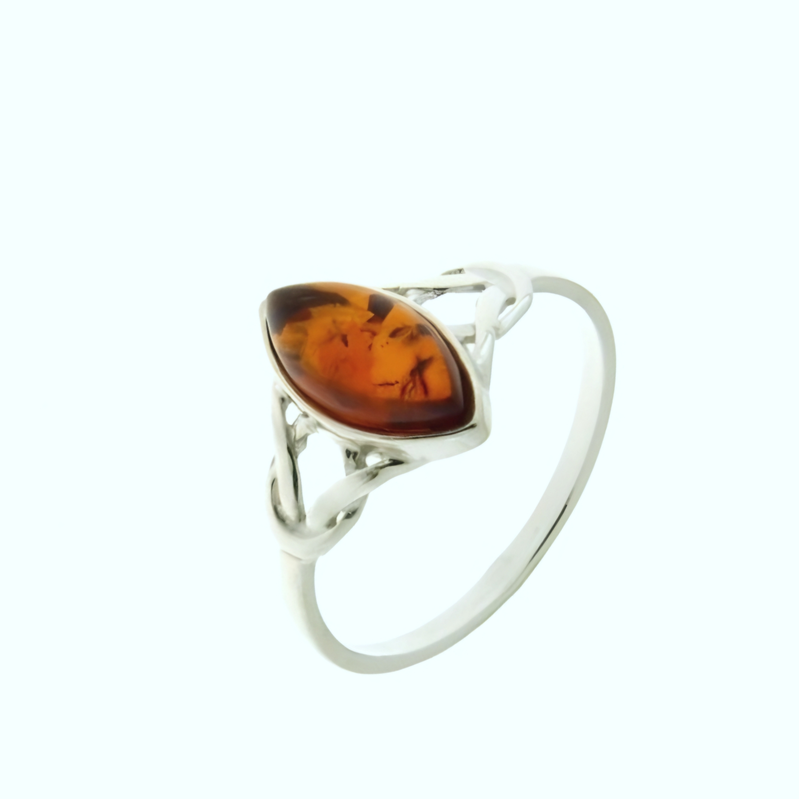 Zilveren Ring met Marquis Cabochon Barnsteen
