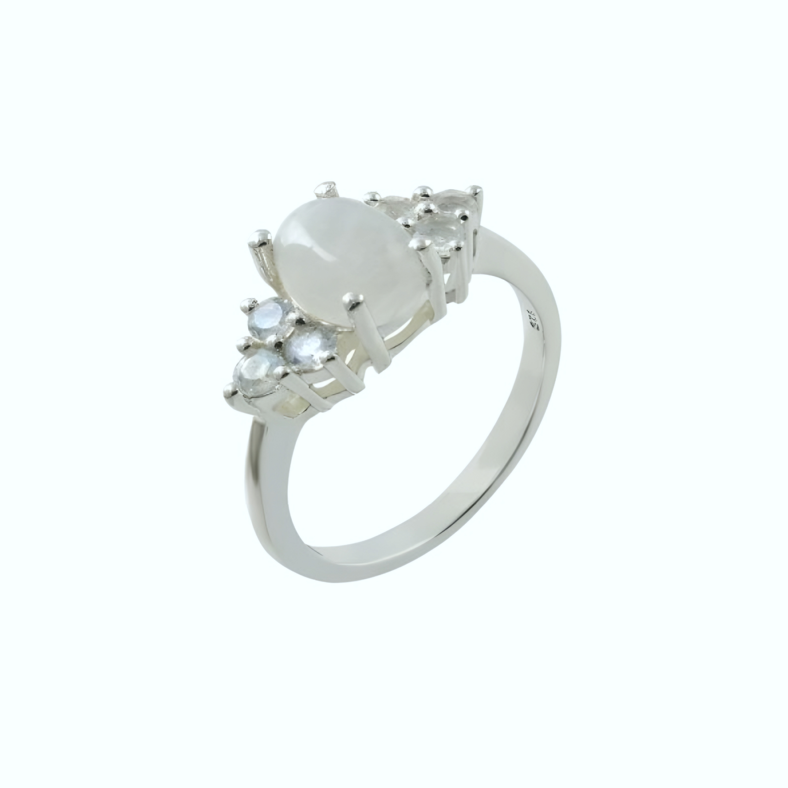 Zilveren Ring met Cabochon en Briljant geslepen Regenboog Maansteen