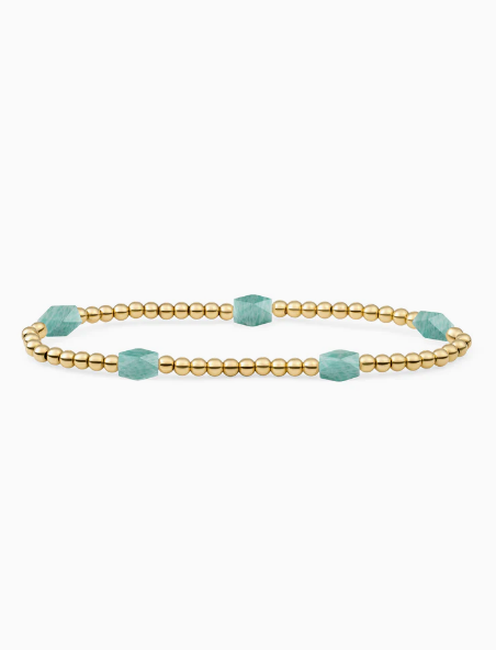 De Rich Green Amazonite Reversed Edge Mix armband is een geweldige aanvulling op jouw armbanden- en sieradencollectie. Of je de Reversed Edge Mix armband nu los draagt of combineert met onze andere kralenarmbanden: de Reversed Edge Mix armband trekt direct de aandacht door de prachtige Amazonite gefacetteerde beads! 