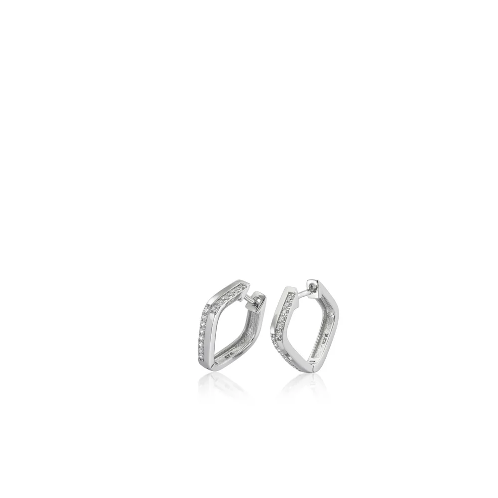 Square hoop earrings with zirconia set design for women. A design as fine as elegant ideal to crown your looks. Hoop style earrings square design with zirconia set.