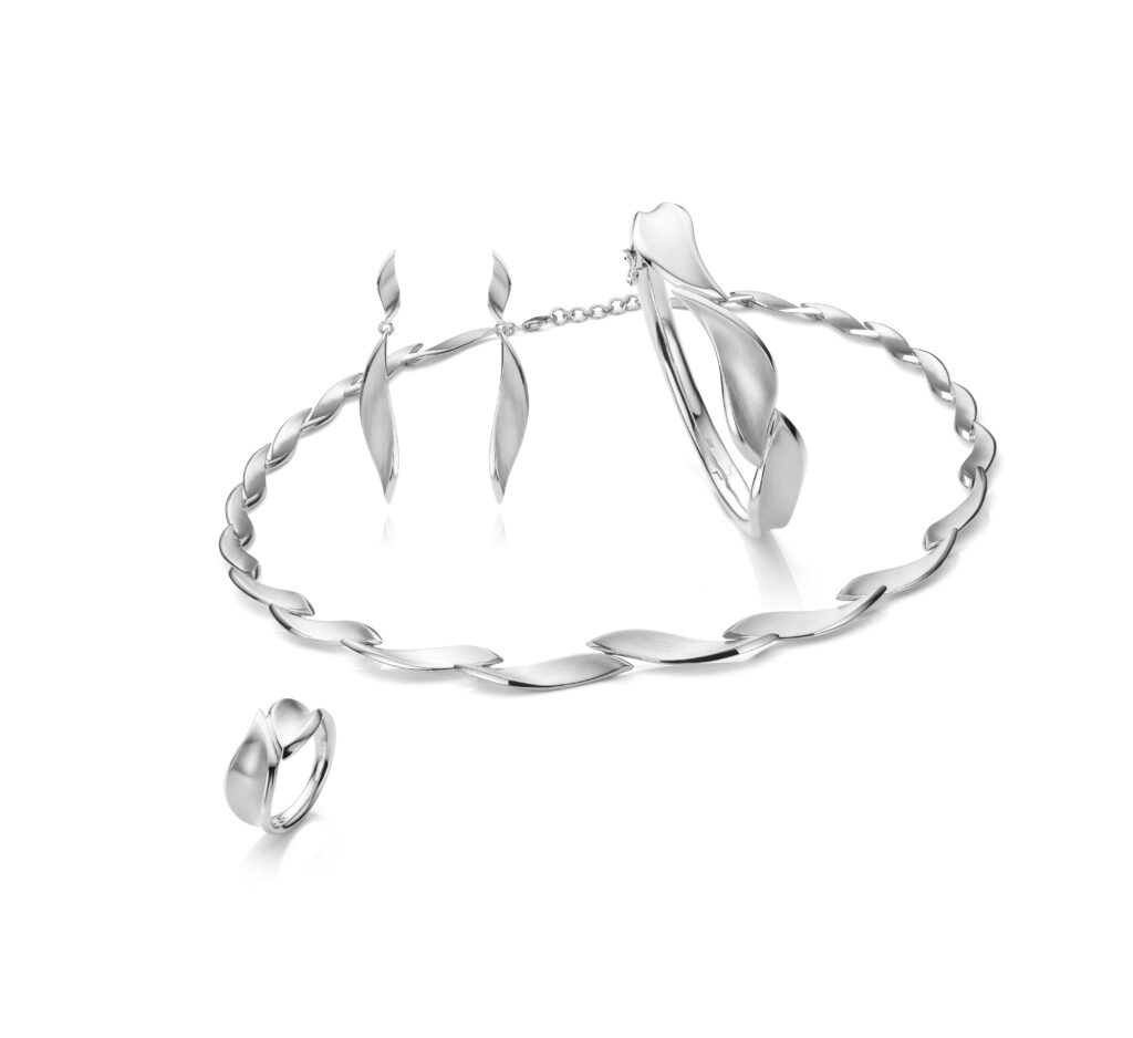 zilveren slavenarmband, slag mat/poly massief
