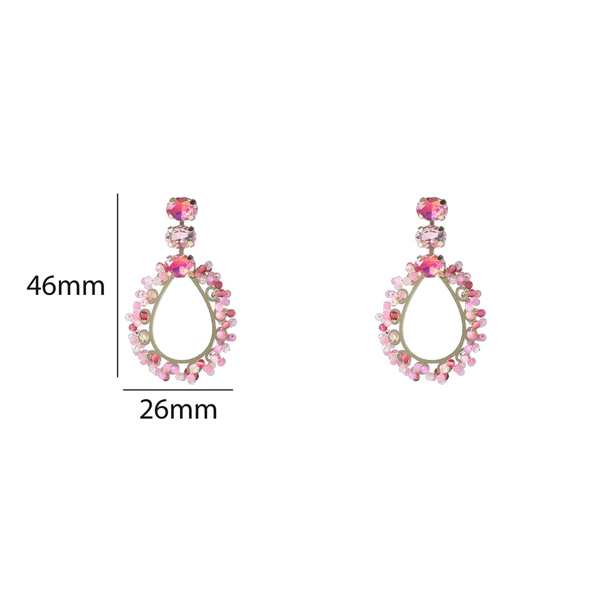 De Day & Eve oorstekers Stone and Oval Dangle, zijn 14K goud verguld met een fuchsia steen. Deze prachtige juweel geeft een elegante touch aan elke outfit door hun opvallende kleur en stijlvolle ontwerp.