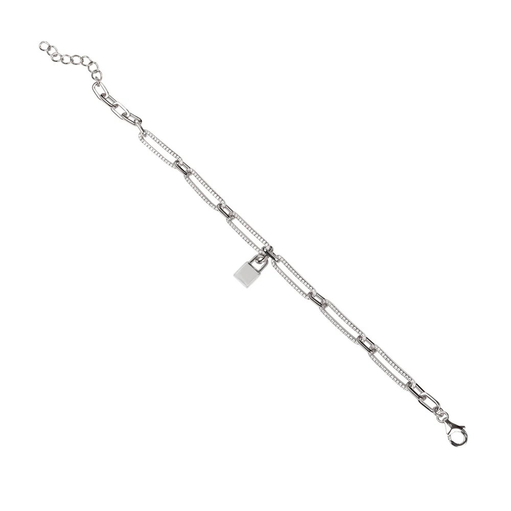 Silver bracelet with zircons and padlock motif, combining a modern and symbolic design. The padlock, adorned with sparkling zircons, adds a touch of elegance and mystery, while the silver chain ensures comfort and durability. Ideal for those looking for an accessory with meaning and style, perfect for everyday wear or special occasions. Made in high quality silver, this bracelet is a sophisticated and timeless piece. A unique detail that highlights your personal style with a touch of sparkle.